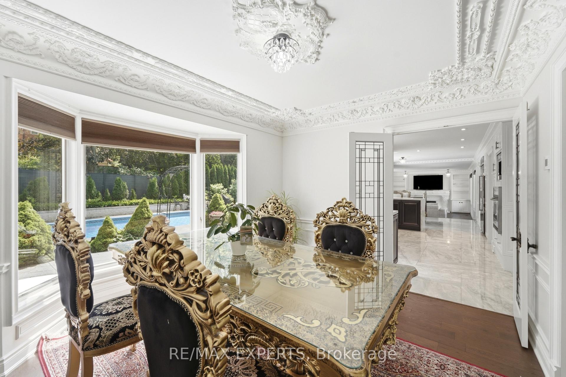 Photo 14 of 28 Stonegate Drive, Hamilton, Ancaster — HOMEH