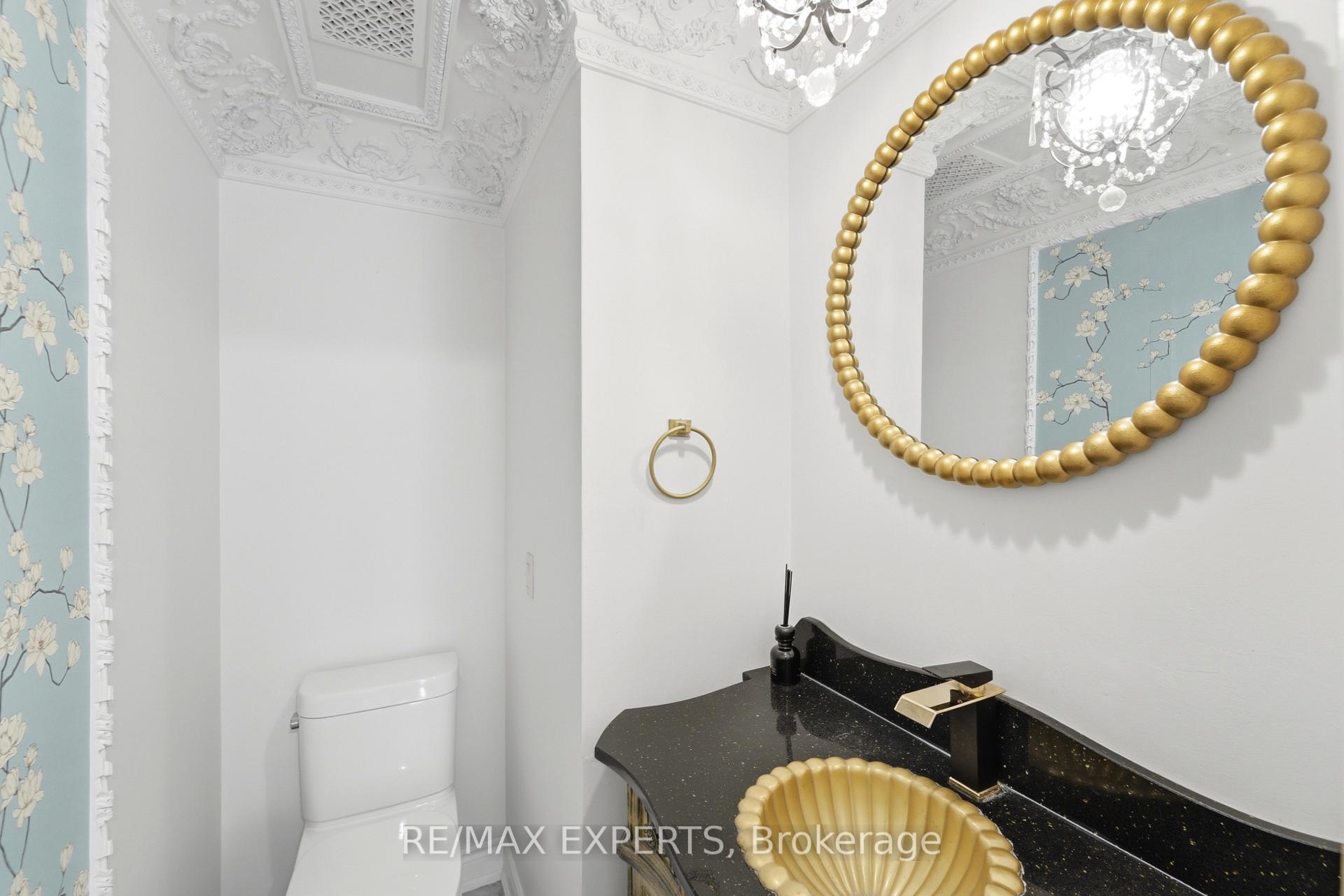 Photo 18 of 28 Stonegate Drive, Hamilton, Ancaster — HOMEH