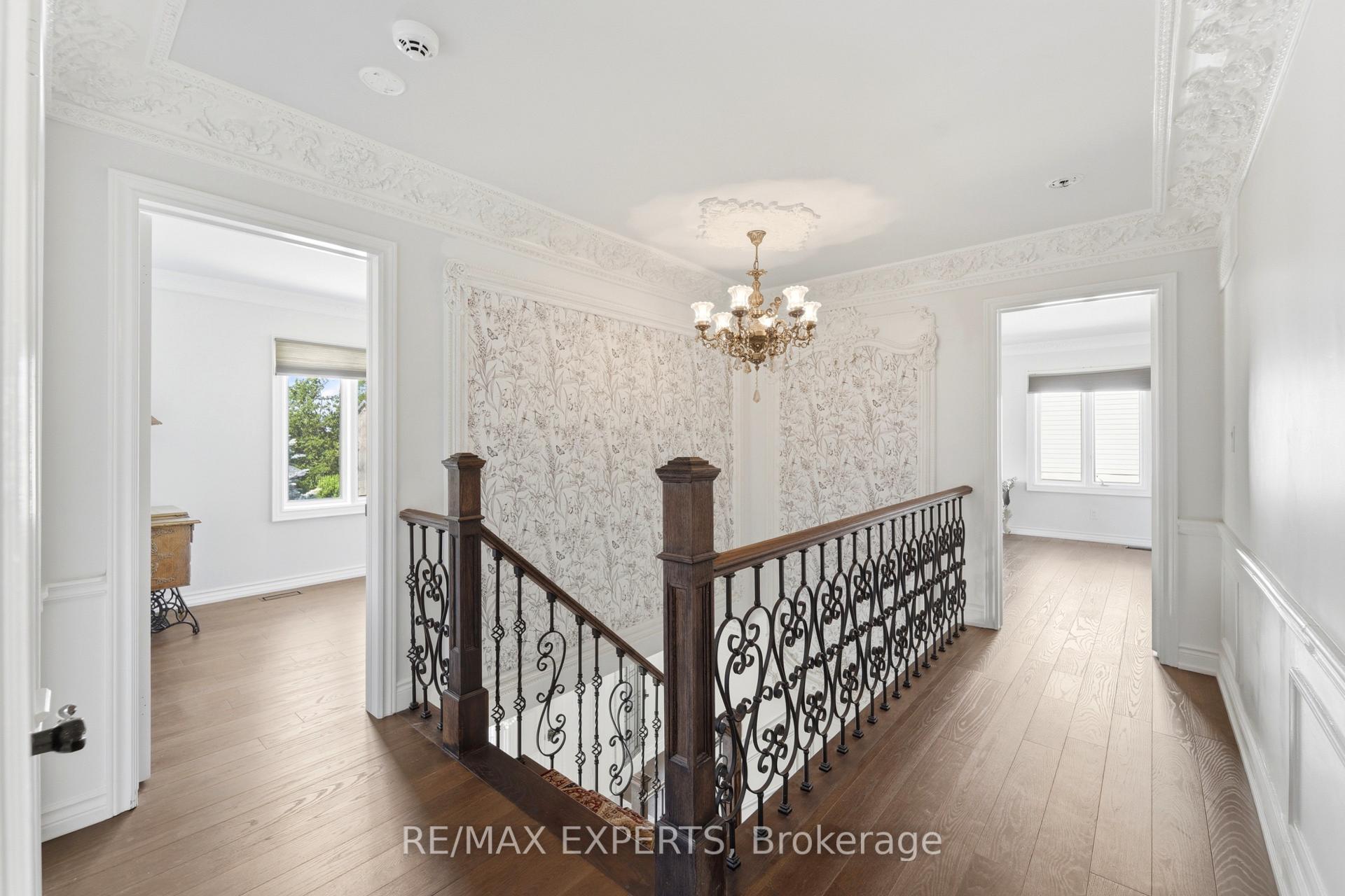 Photo 22 of 28 Stonegate Drive, Hamilton, Ancaster — HOMEH