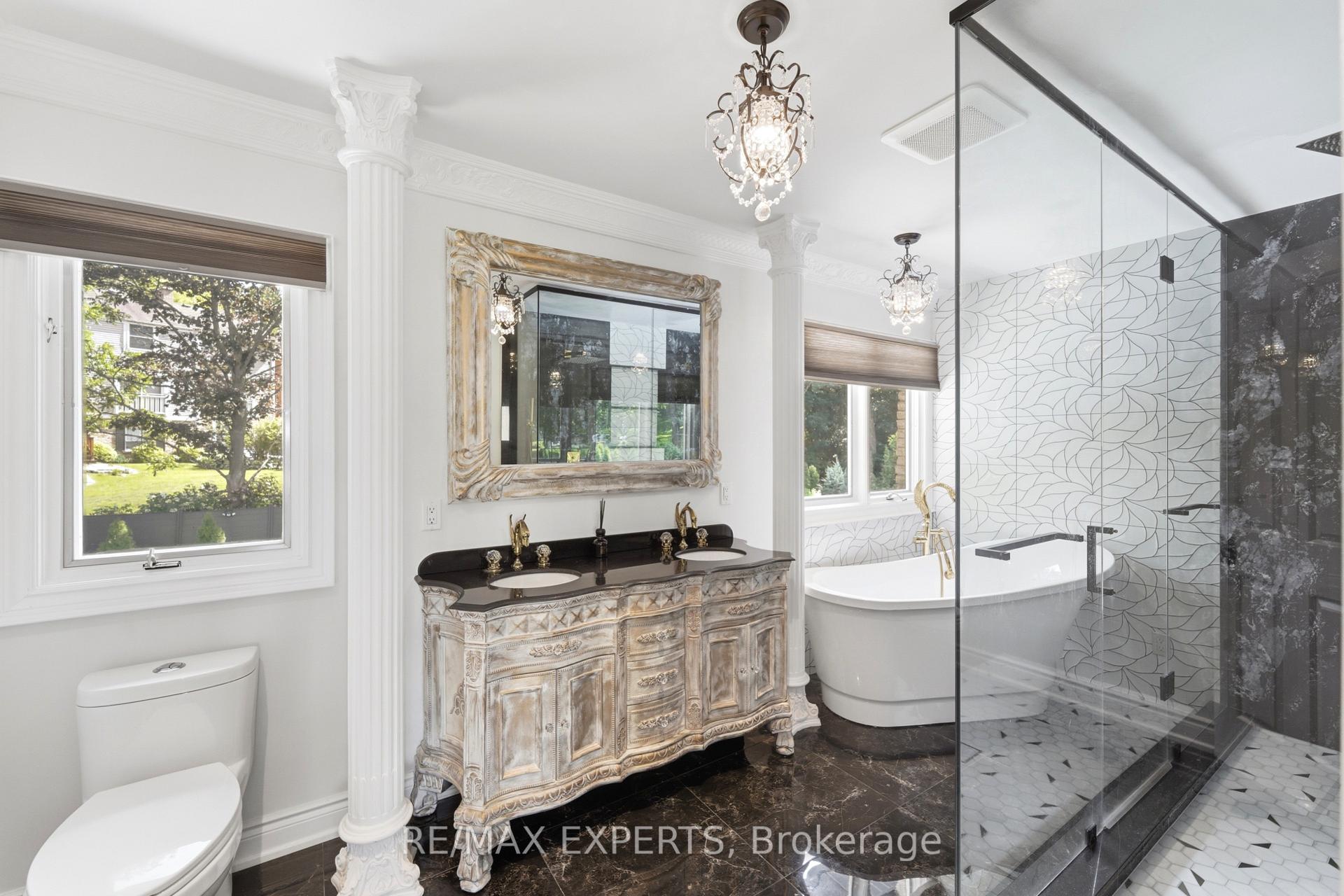 Photo 24 of 28 Stonegate Drive, Hamilton, Ancaster — HOMEH