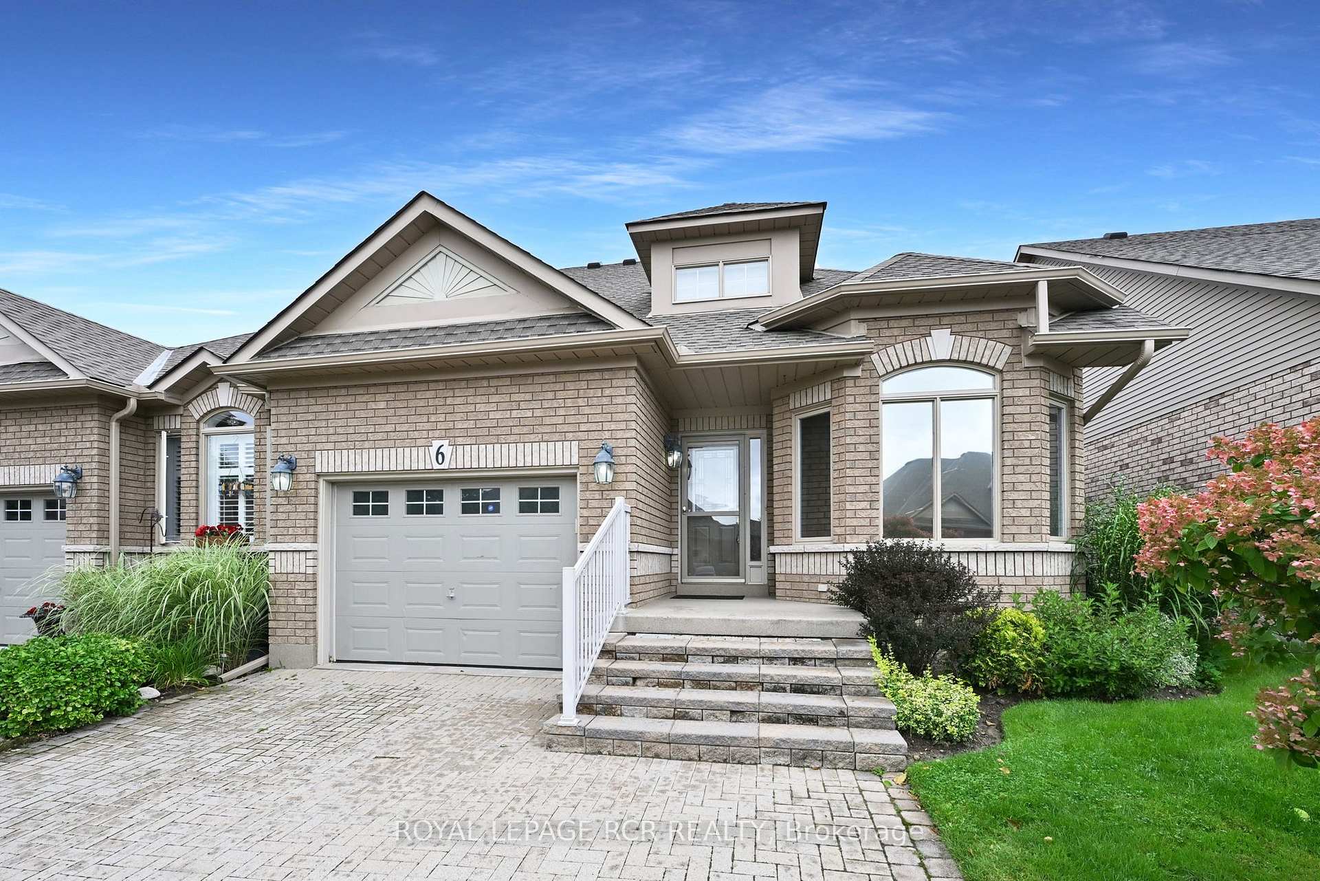 Photo 2 of 6 Artisan Lane, New Tecumseth, Alliston — HOMEH