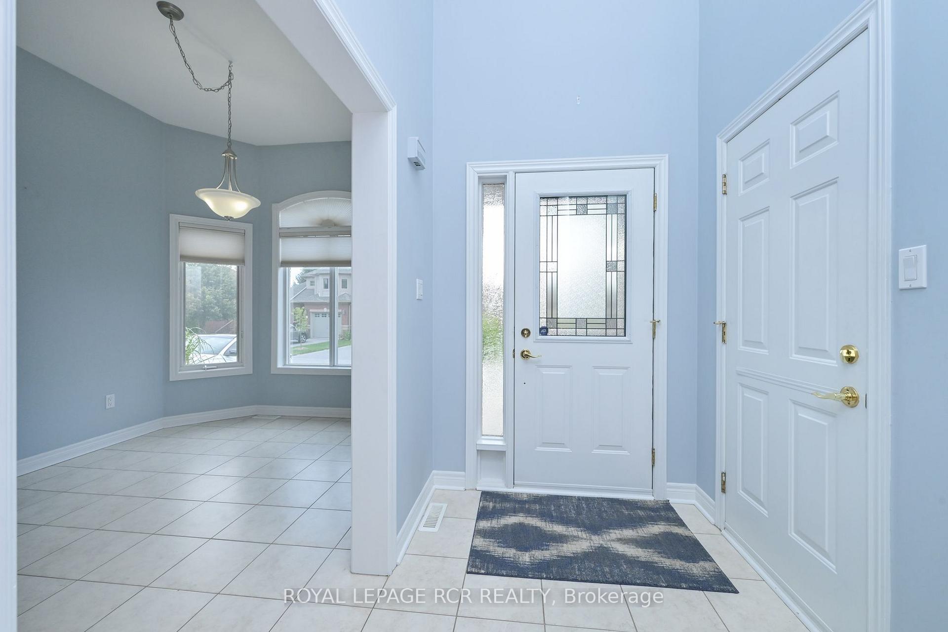 Photo 3 of 6 Artisan Lane, New Tecumseth, Alliston — HOMEH