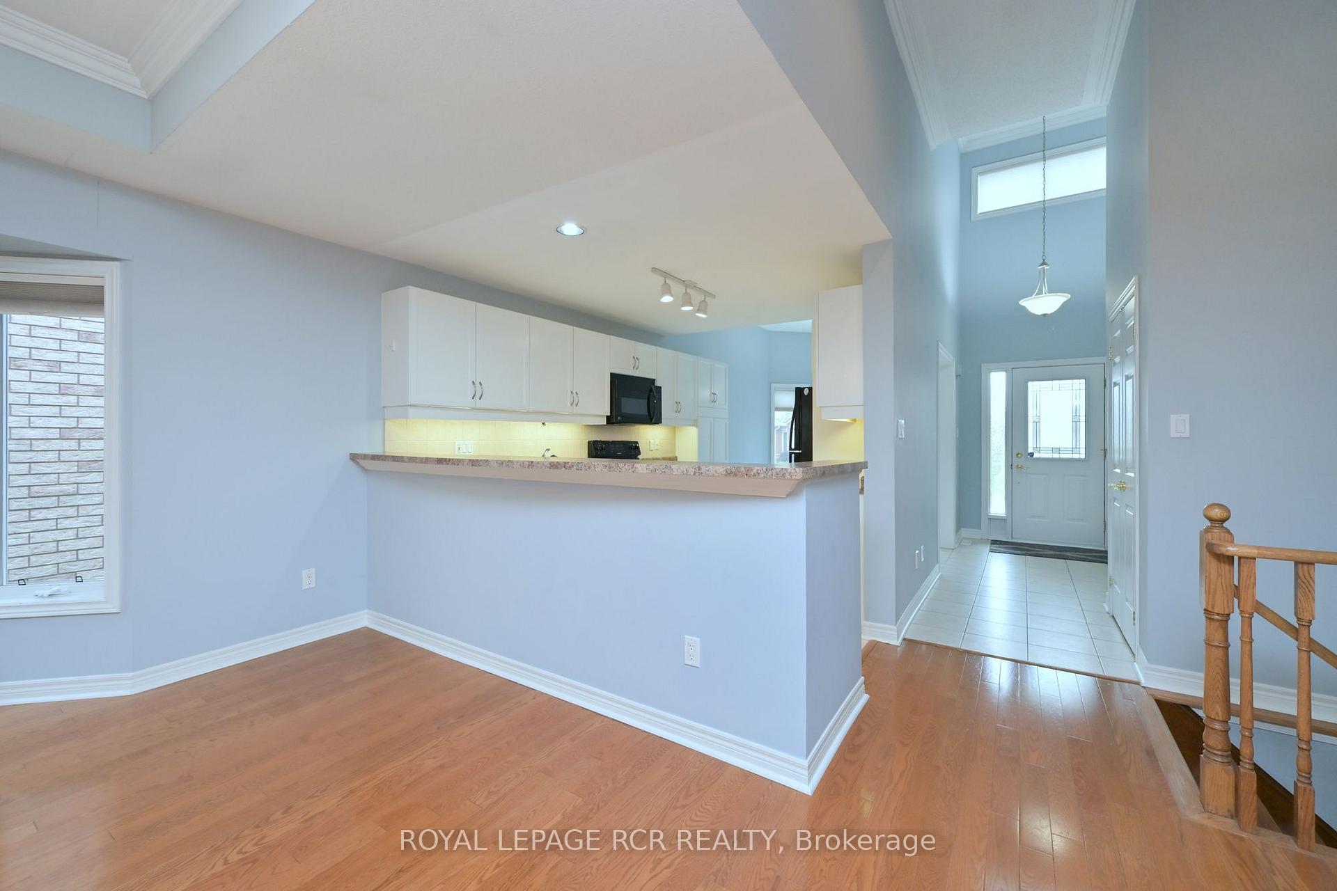 Photo 9 of 6 Artisan Lane, New Tecumseth, Alliston — HOMEH