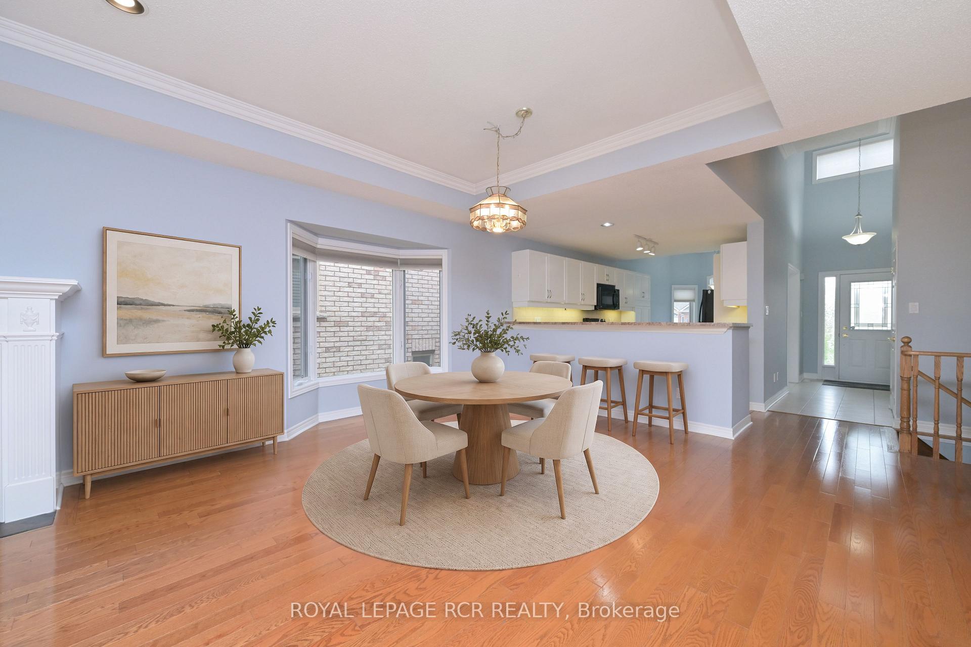 Photo 12 of 6 Artisan Lane, New Tecumseth, Alliston — HOMEH