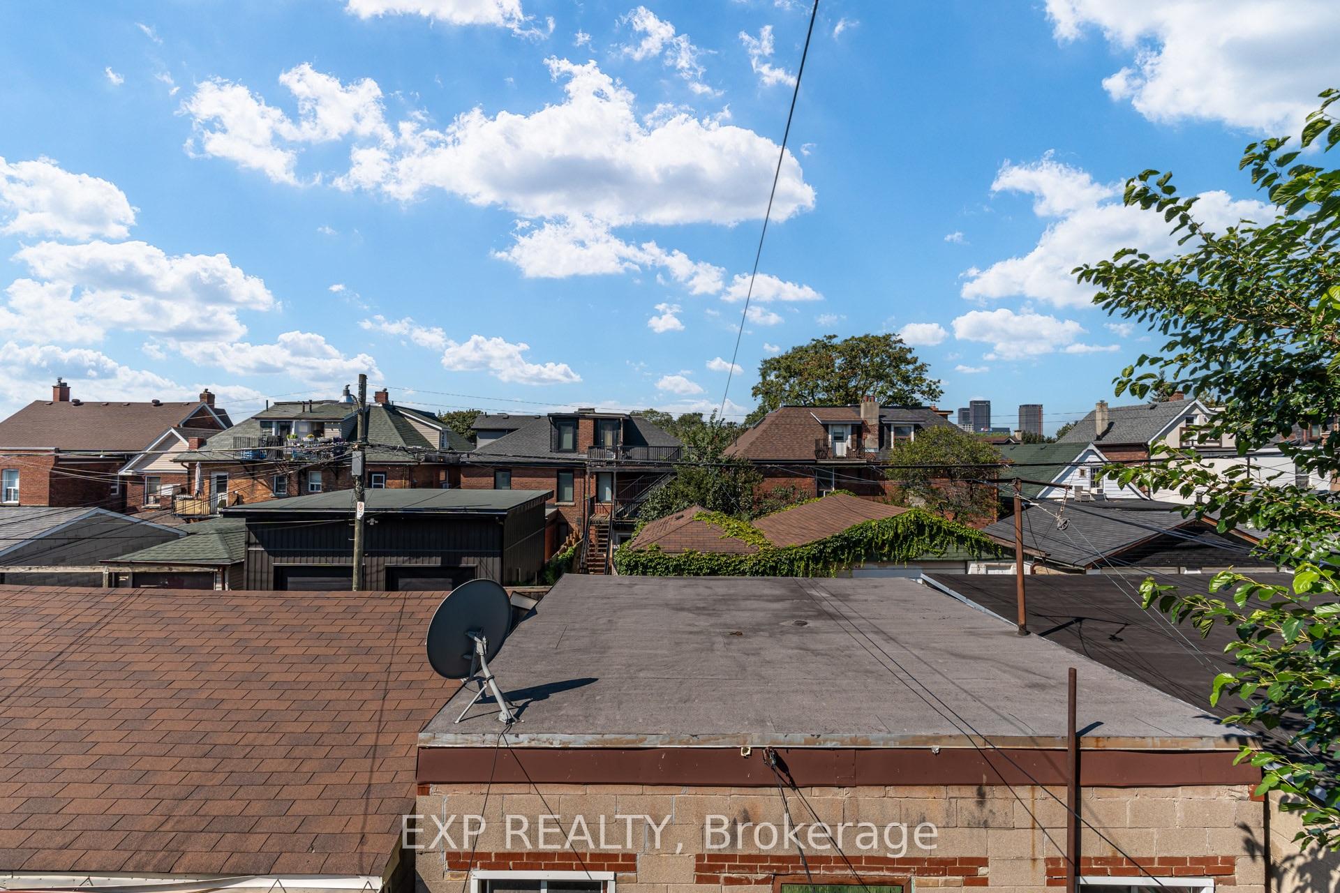 Photo 17 of Unit 2nd & 3rd, 196 Beatrice Street, Toronto, Palmerston-Little Italy — HOMEH