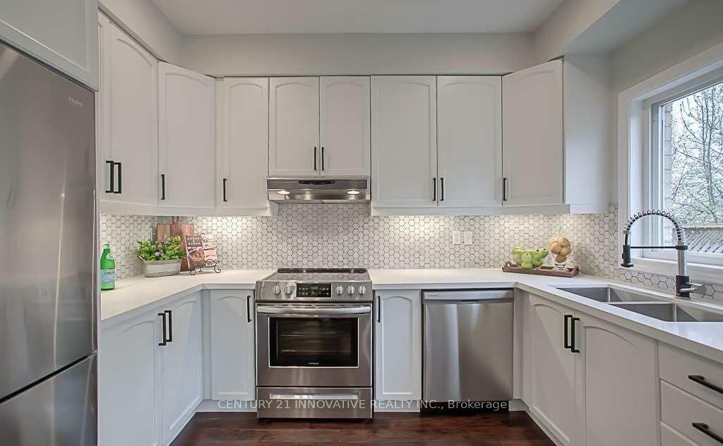 Photo 4 of 1070 Cumming Boulevard, Milton, Clarke — HOMEH