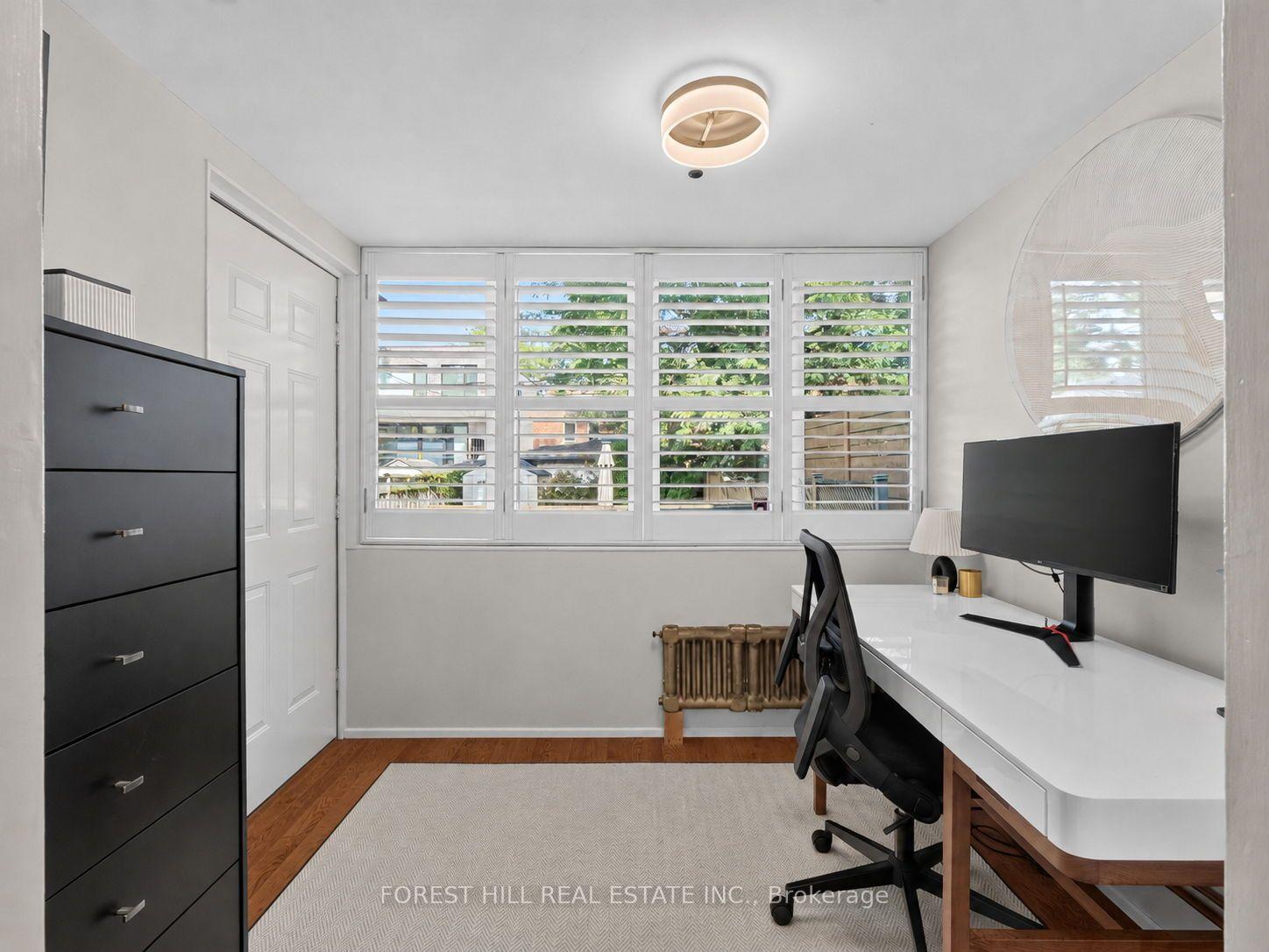 Photo 10 of 25 Castlewood Road, Toronto, Lawrence Park South — HOMEH