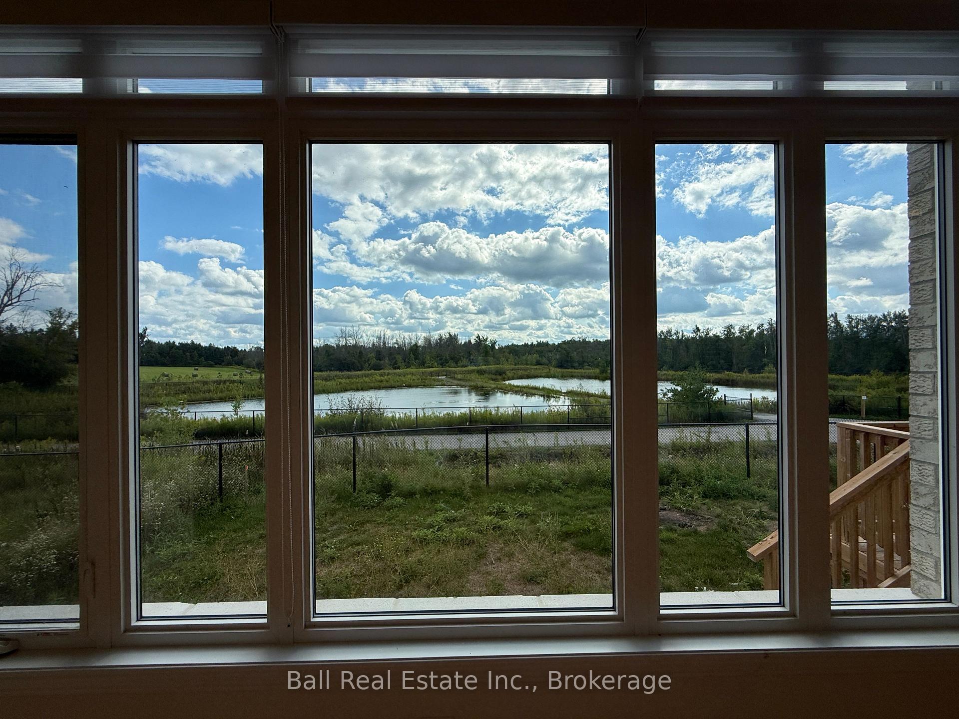 Photo 12 of 76 Golden Meadows Drive, Otonabee-South Monaghan — HOMEH