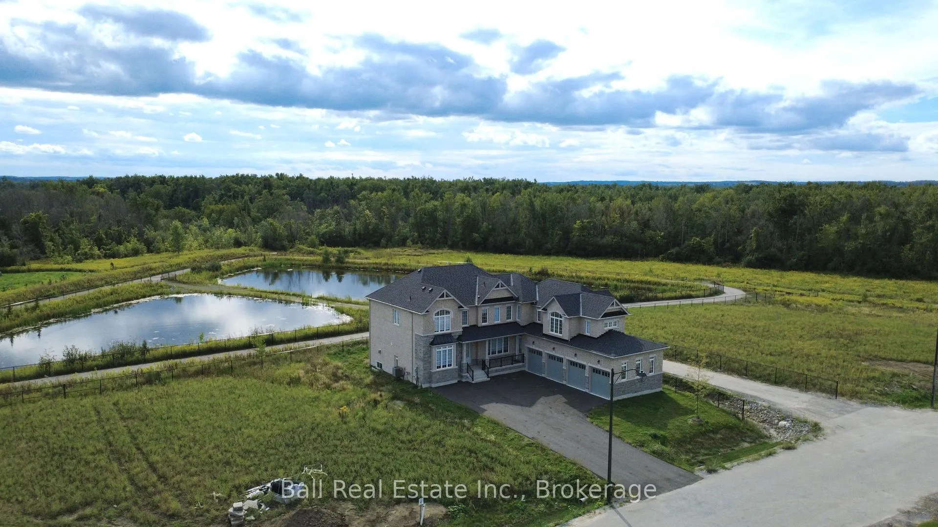 Photo 2 of 76 Golden Meadows Drive, Otonabee-South Monaghan — HOMEH