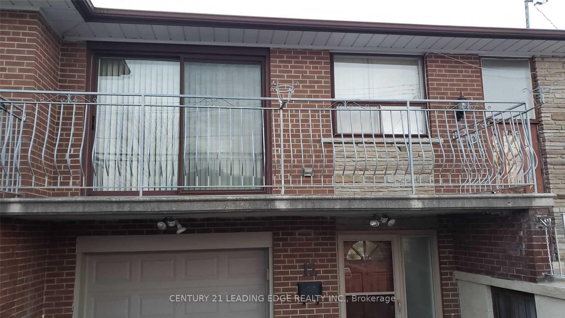 Photo 3 of 12 Bamford Crescent, North York, Black Creek — HOMEH