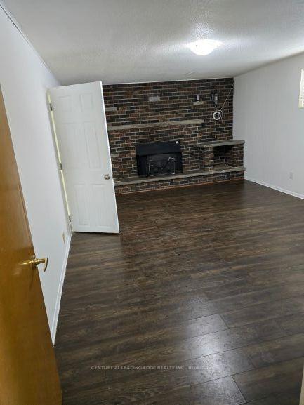 Photo 21 of 12 Bamford Crescent, North York, Black Creek — HOMEH