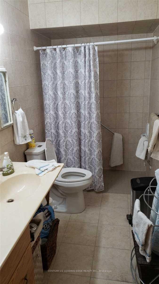 Photo 39 of 12 Bamford Crescent, North York, Black Creek — HOMEH