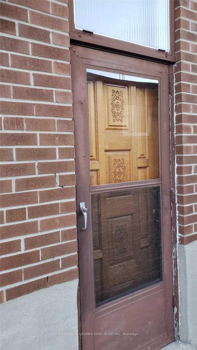 Photo 48 of 12 Bamford Crescent, North York, Black Creek — HOMEH