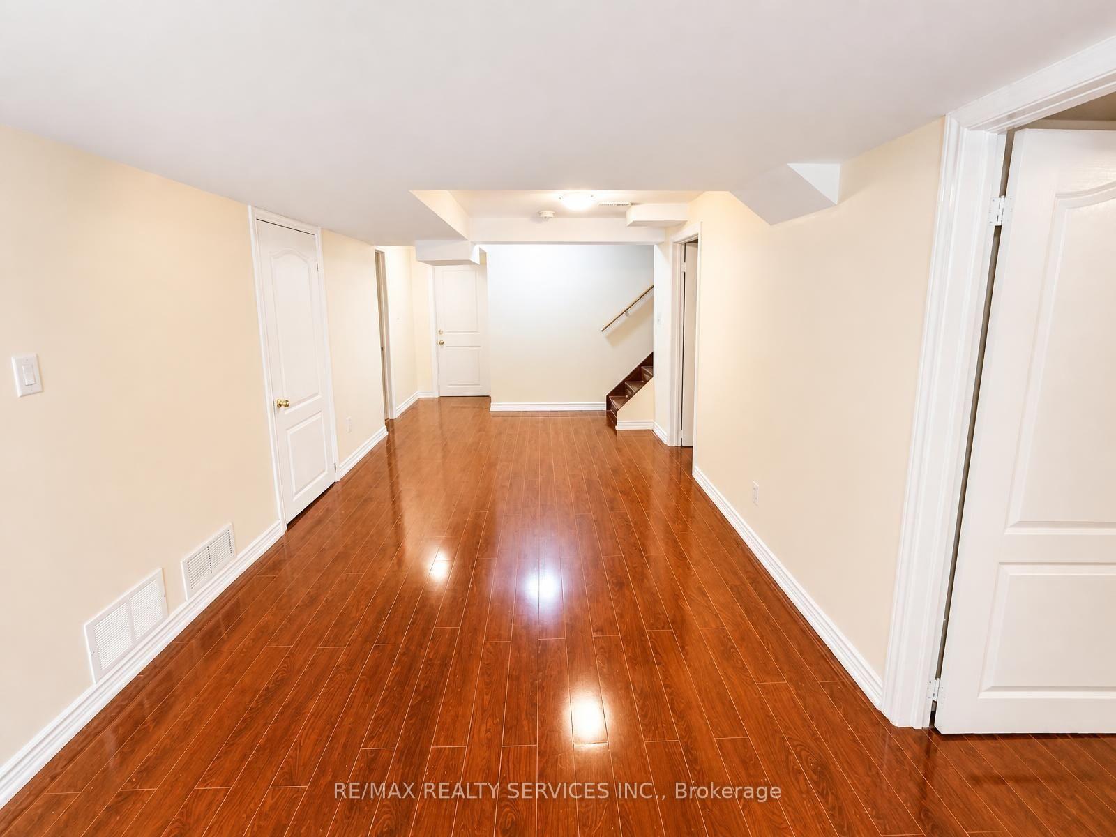 Photo 7 of Unit Basement, 347 Edenbrook Hill Drive, Brampton, Fletcher's Meadow — HOMEH