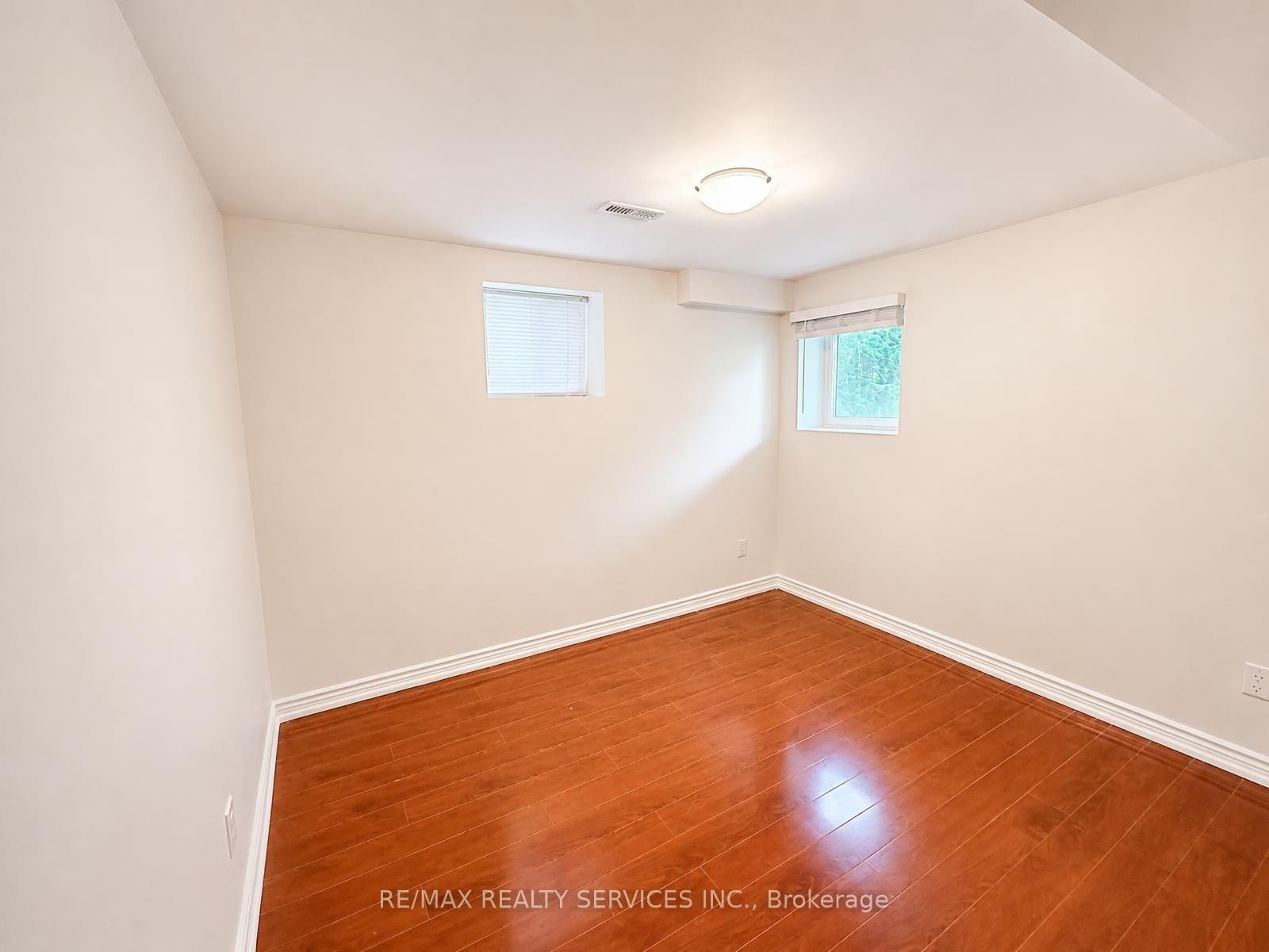 Photo 11 of Unit Basement, 347 Edenbrook Hill Drive, Brampton, Fletcher's Meadow — HOMEH
