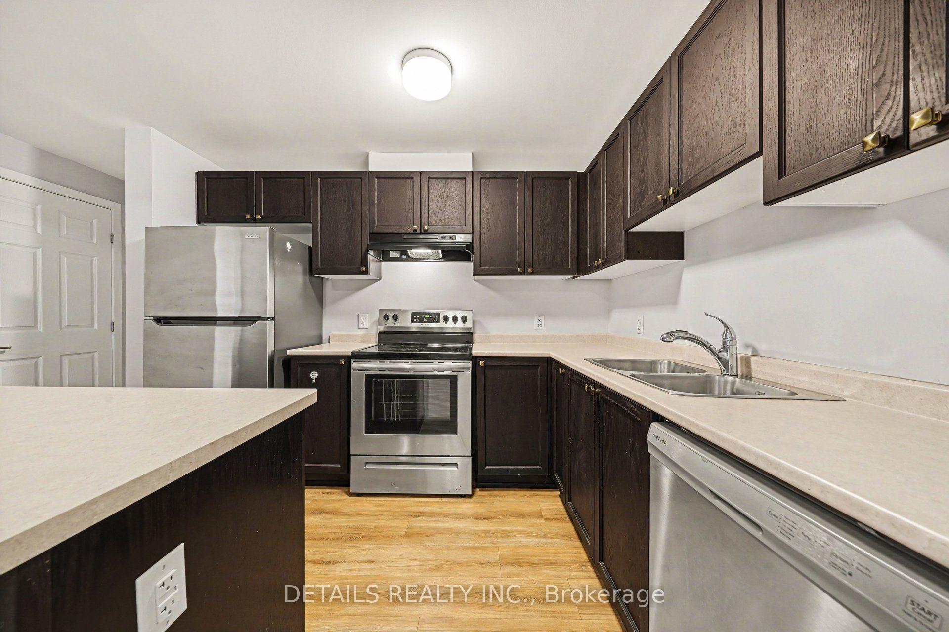 Photo 8 of 214 Anyolite Private, Ottawa, Barrhaven - Heritage Park — HOMEH