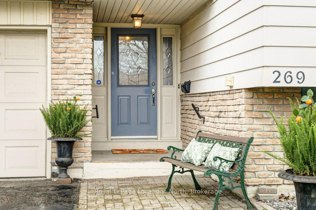 Photo 4 of 269 Pine Drive, Barrie, Bayshore — HOMEH