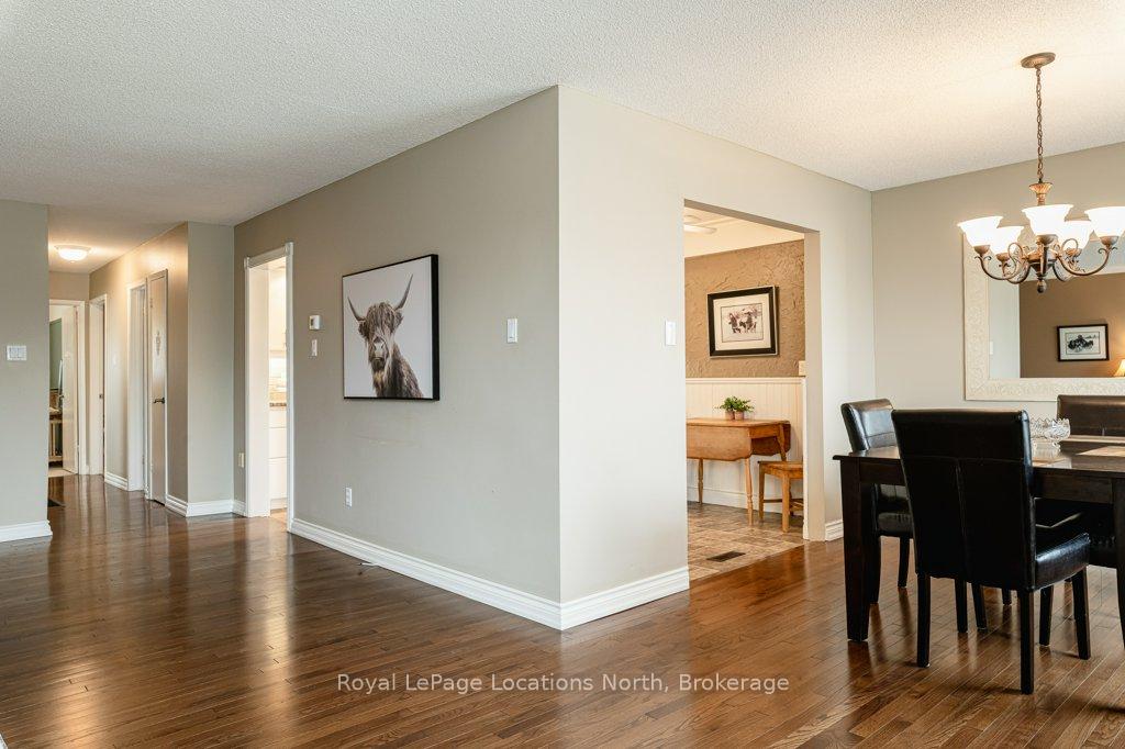Photo 11 of 269 Pine Drive, Barrie, Bayshore — HOMEH