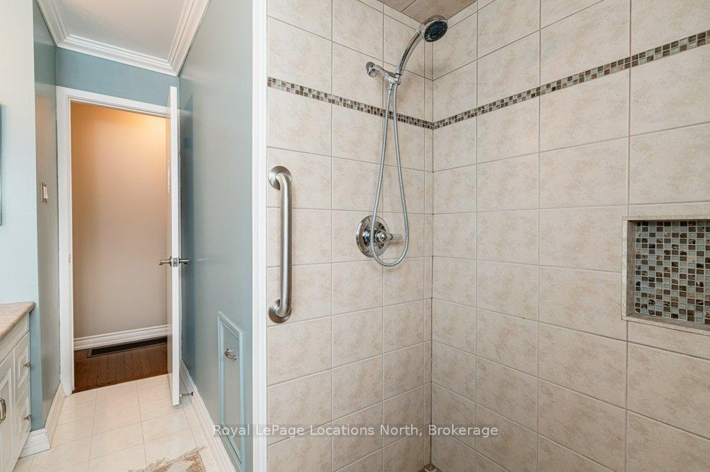 Photo 27 of 269 Pine Drive, Barrie, Bayshore — HOMEH