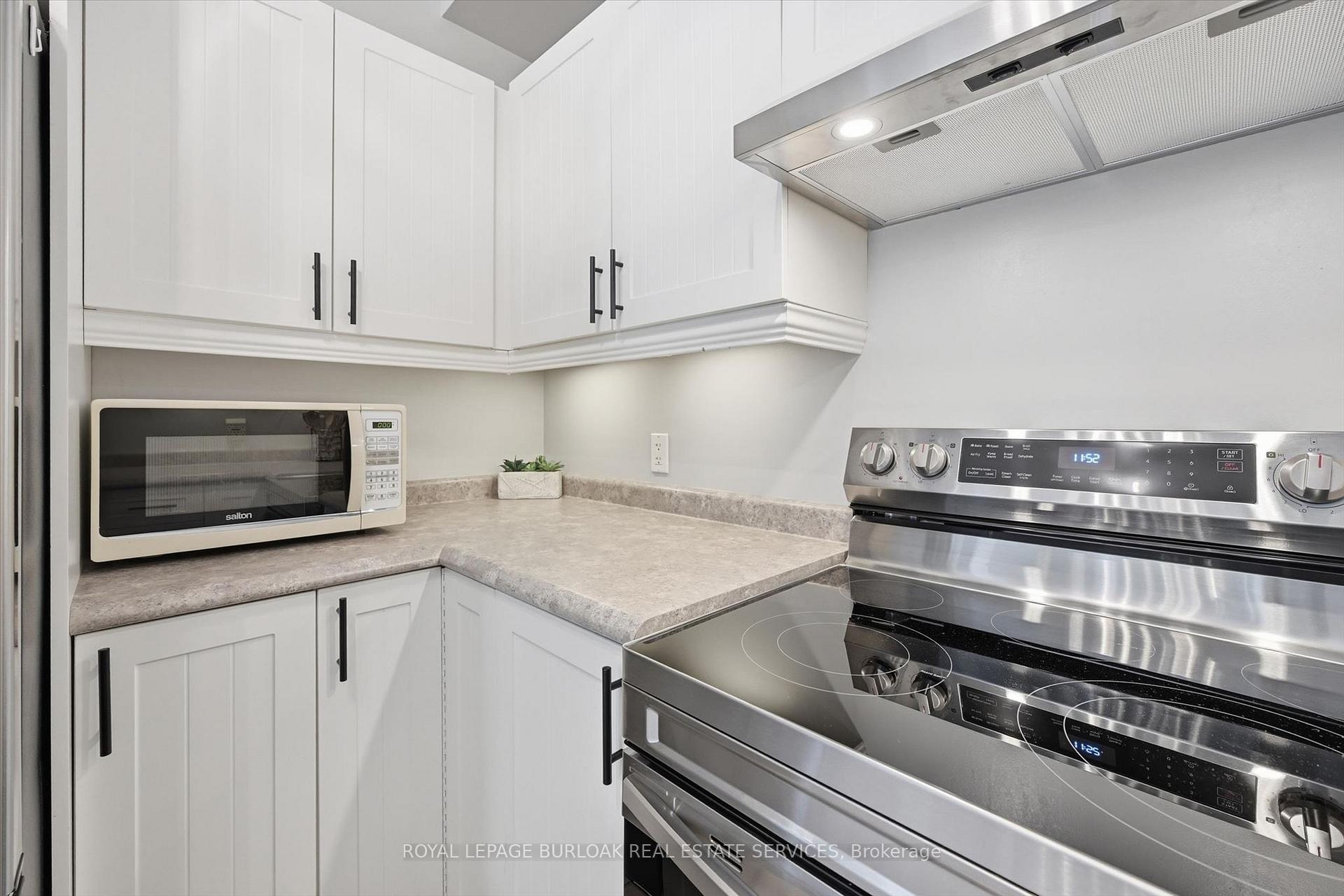 Photo 21 of Unit 35, 1085 Harrogate Drive, Hamilton, Meadowlands — HOMEH