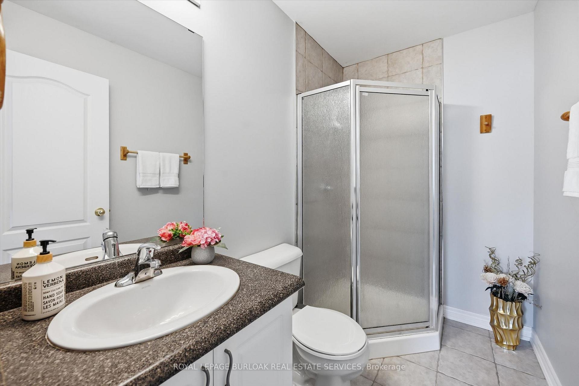 Photo 33 of Unit 35, 1085 Harrogate Drive, Hamilton, Meadowlands — HOMEH
