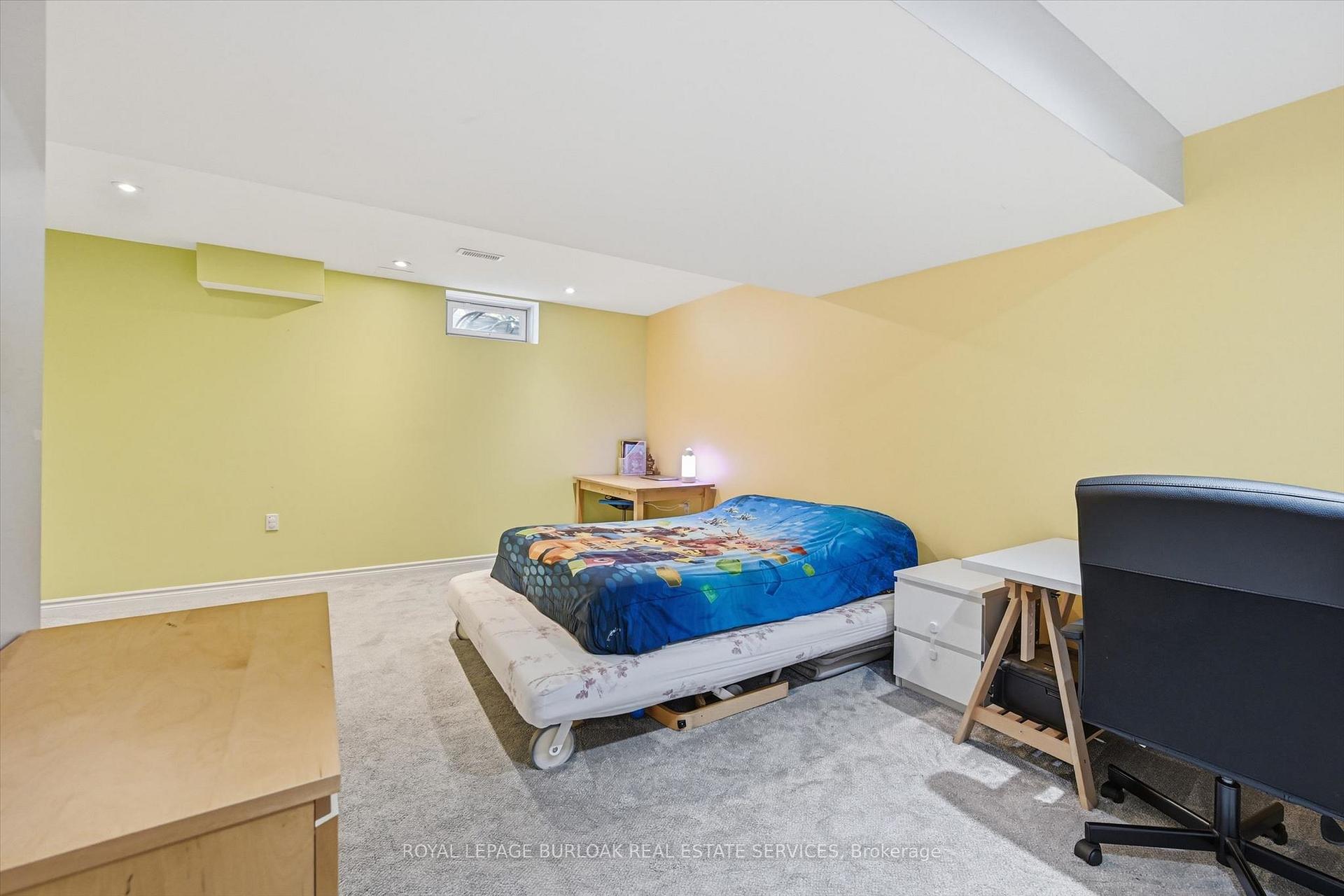 Photo 36 of Unit 35, 1085 Harrogate Drive, Hamilton, Meadowlands — HOMEH