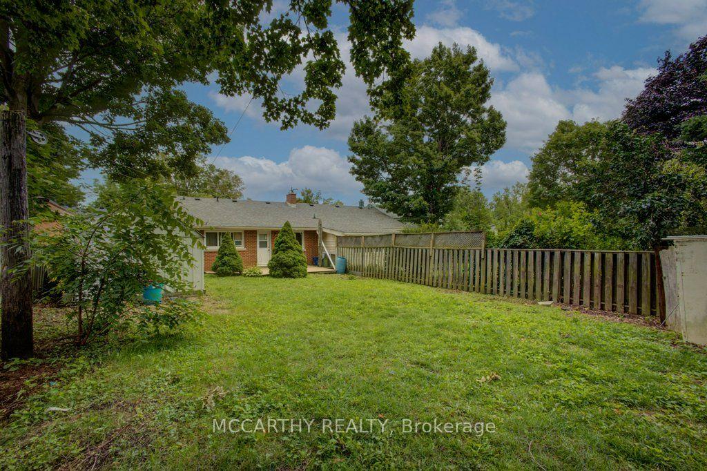 Photo 33 of 20 Sarah Street, Orangeville — HOMEH