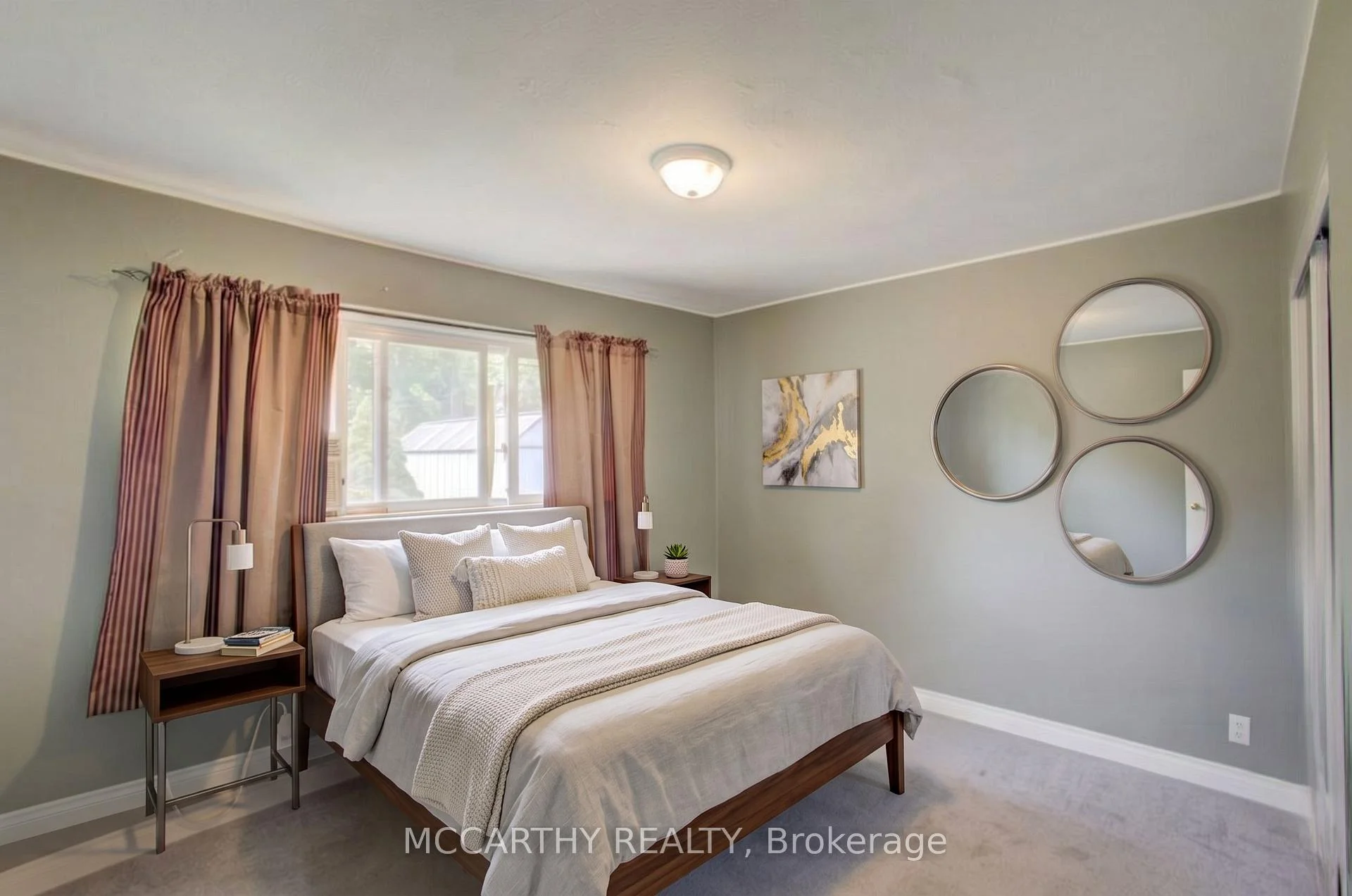 Photo 18 of 20 Sarah Street, Orangeville — HOMEH