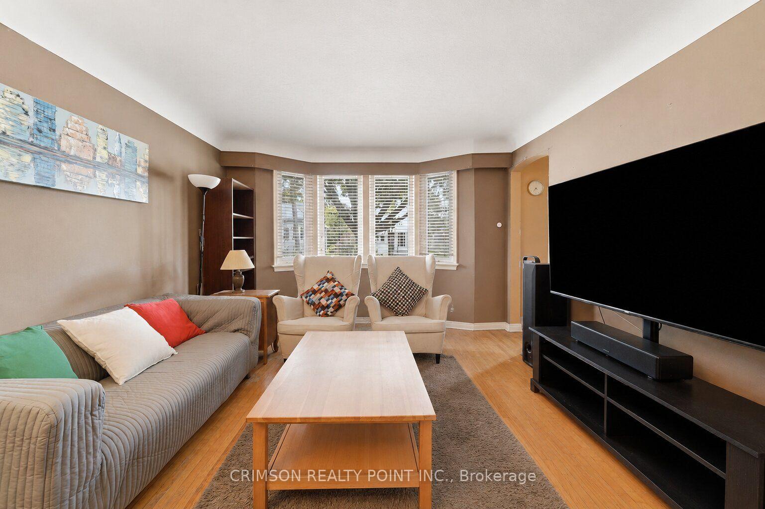 Photo 4 of 119 Rodgers Road, Hamilton, Bartonville — HOMEH