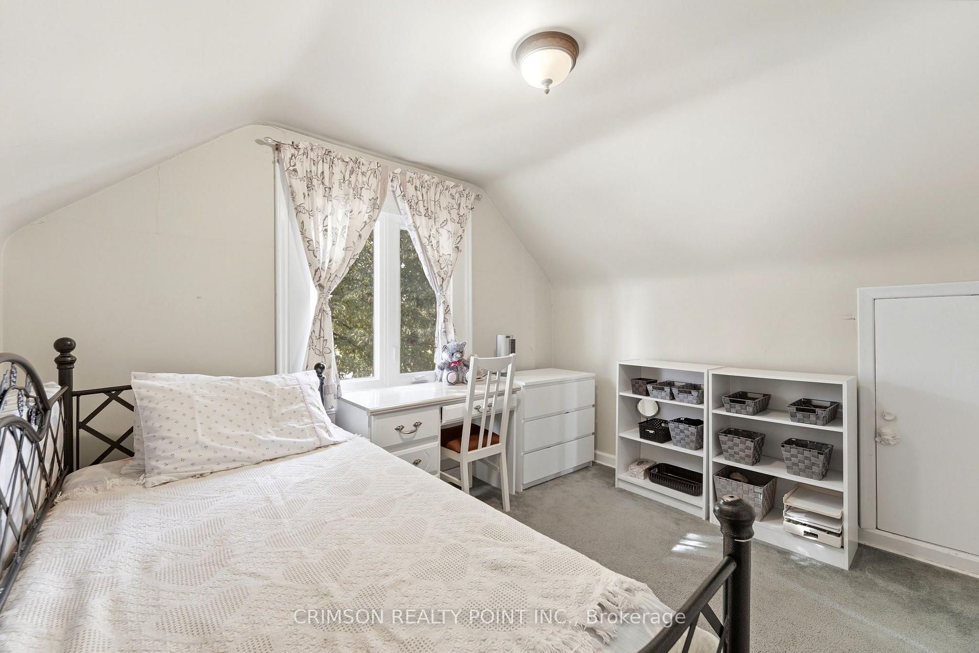 Photo 16 of 119 Rodgers Road, Hamilton, Bartonville — HOMEH