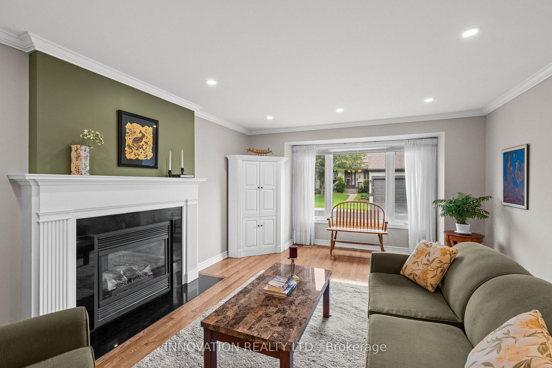 Photo 6 of 23 Glen Abbey Crescent, Ottawa, Stittsville (Central) — HOMEH