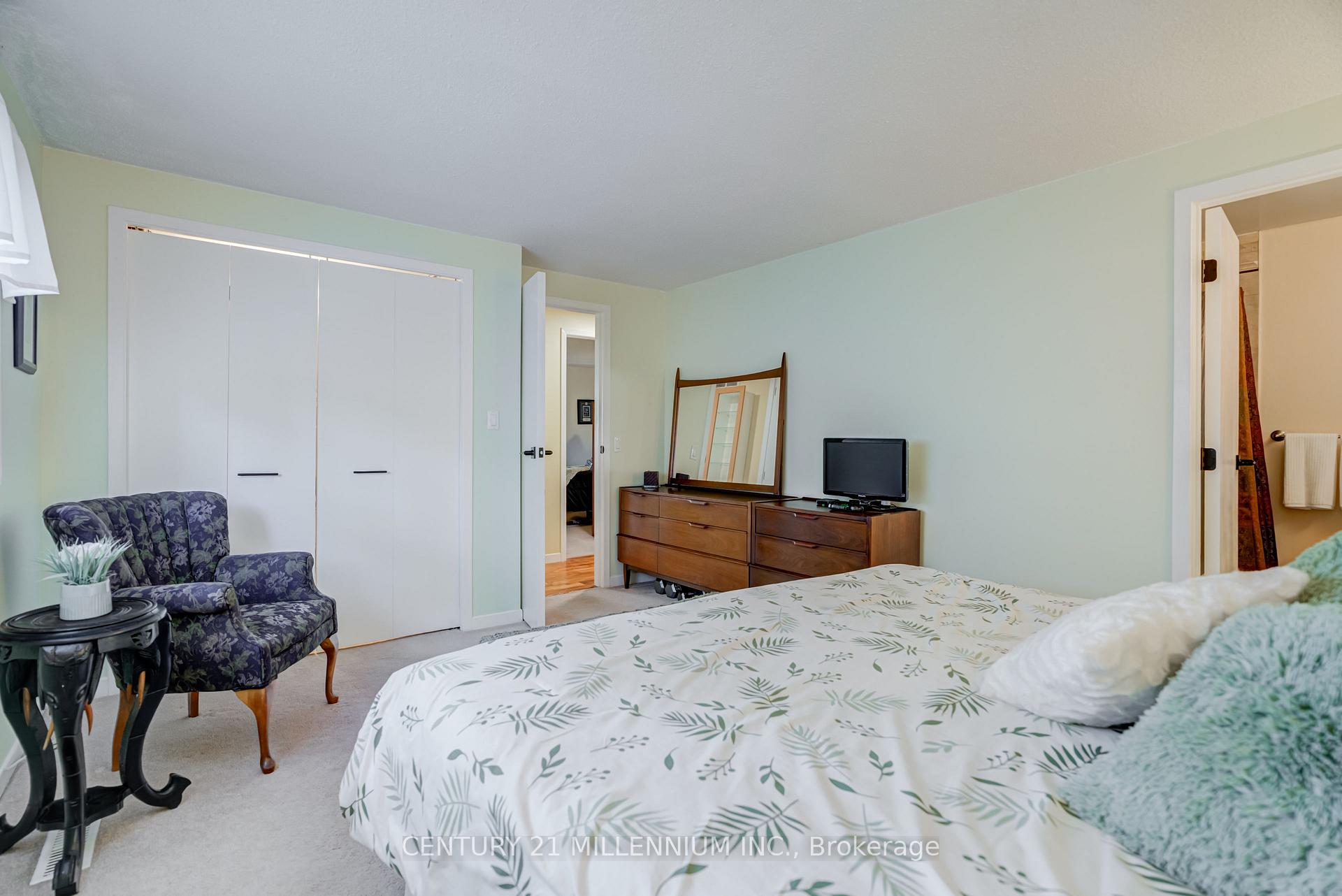 Photo 11 of 31 Mansfield Street, Brampton, Central Park — HOMEH