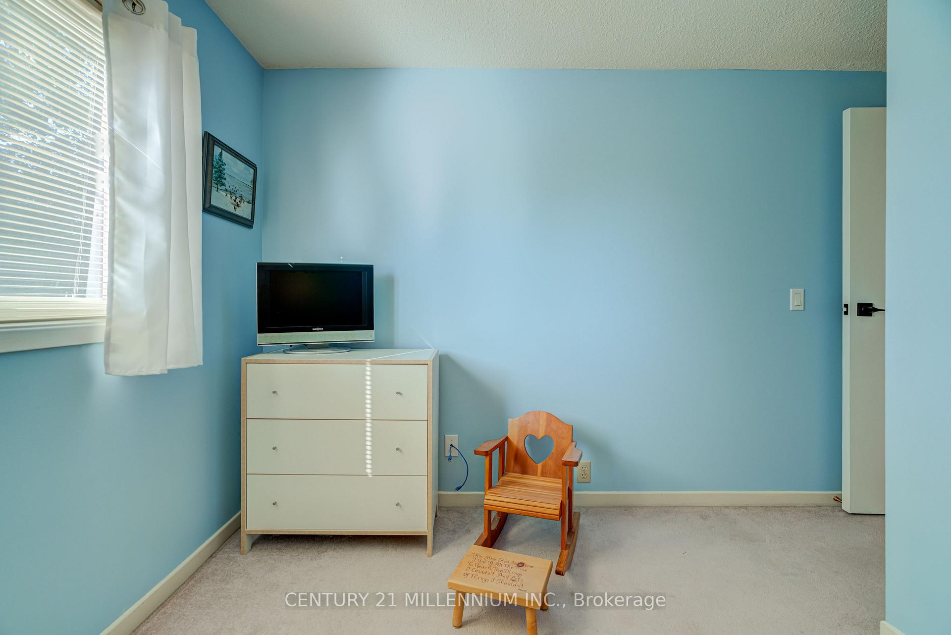 Photo 20 of 31 Mansfield Street, Brampton, Central Park — HOMEH