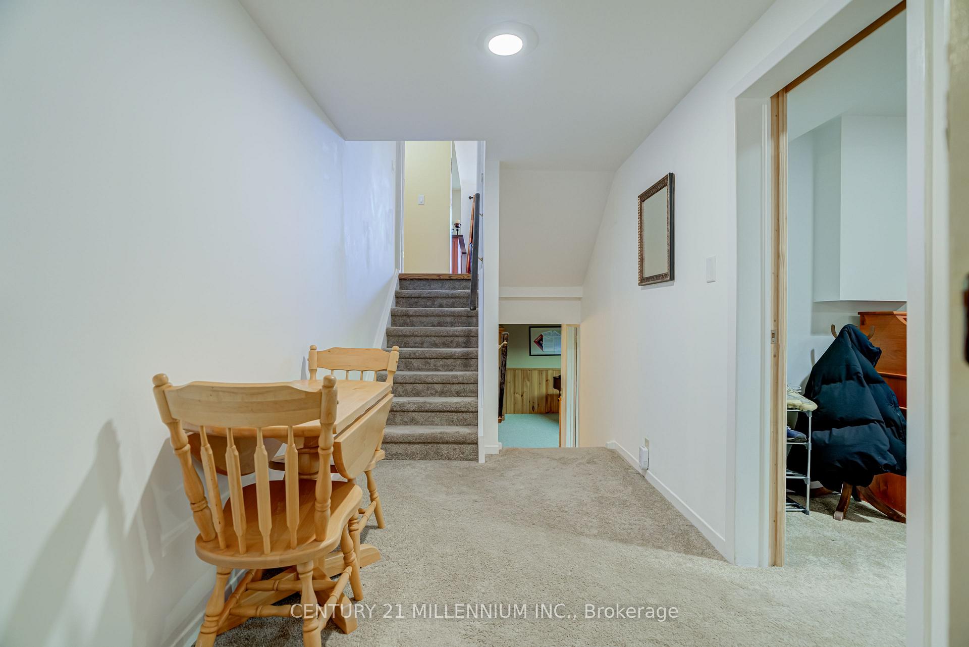 Photo 33 of 31 Mansfield Street, Brampton, Central Park — HOMEH