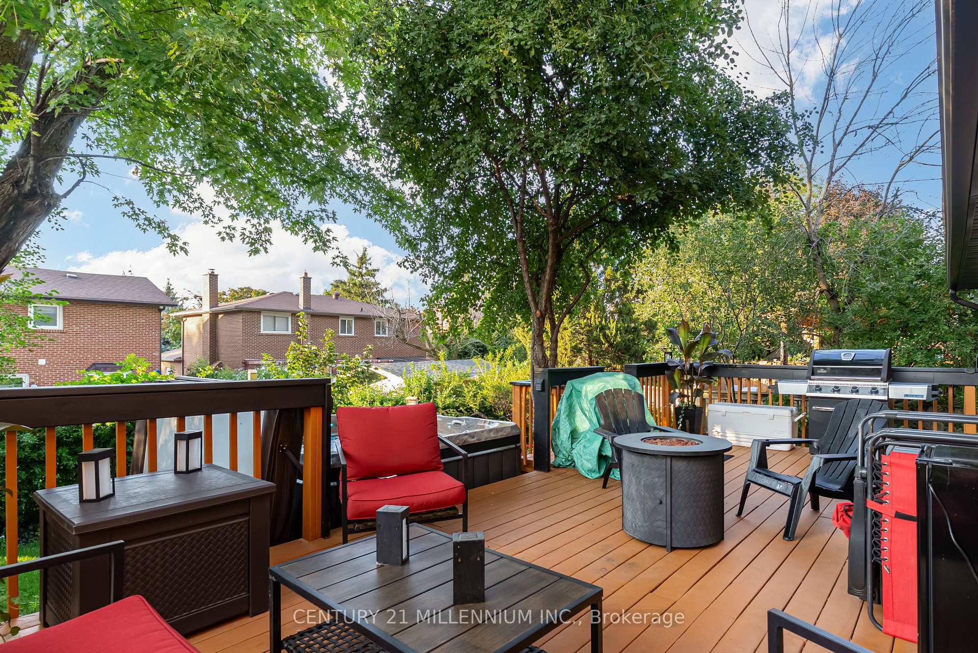 Photo 45 of 31 Mansfield Street, Brampton, Central Park — HOMEH
