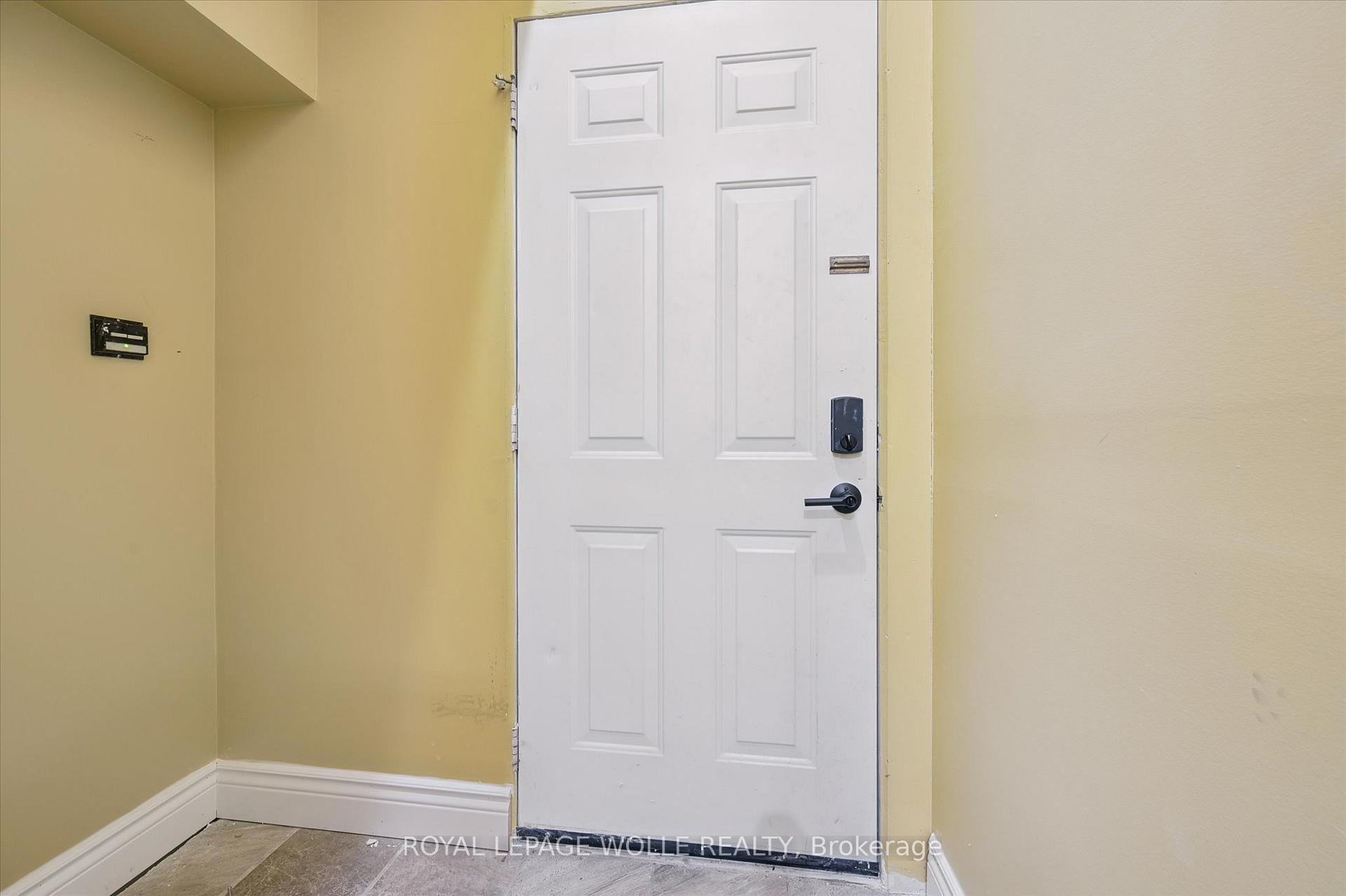 Photo 4 of Unit 43, 589 Beechwood Drive, Waterloo, Beechwood West — HOMEH