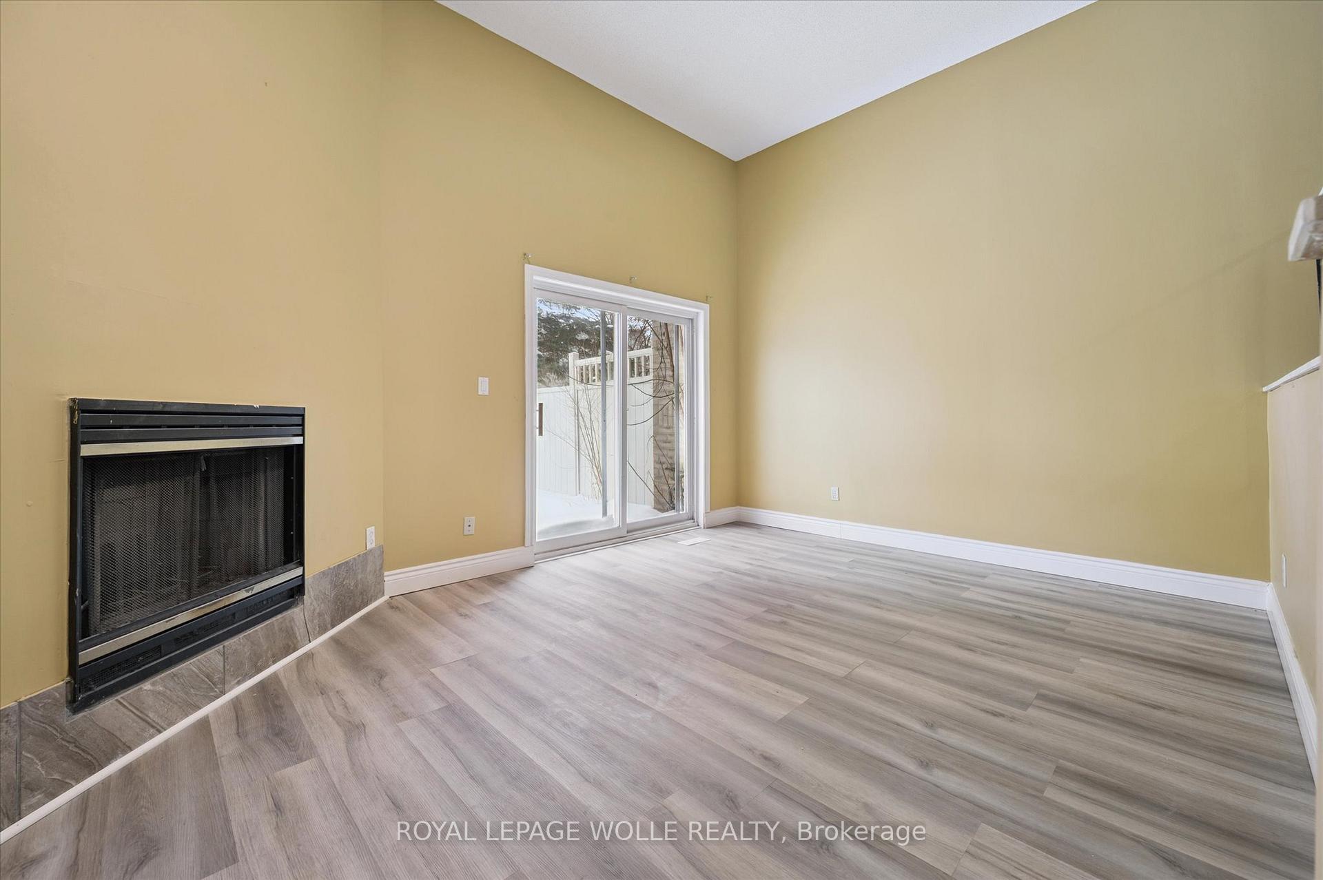 Photo 7 of Unit 43, 589 Beechwood Drive, Waterloo, Beechwood West — HOMEH
