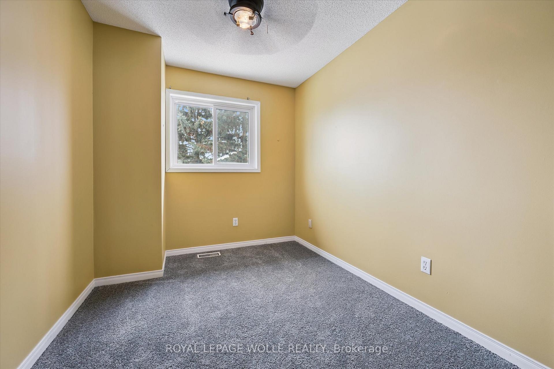 Photo 21 of Unit 43, 589 Beechwood Drive, Waterloo, Beechwood West — HOMEH