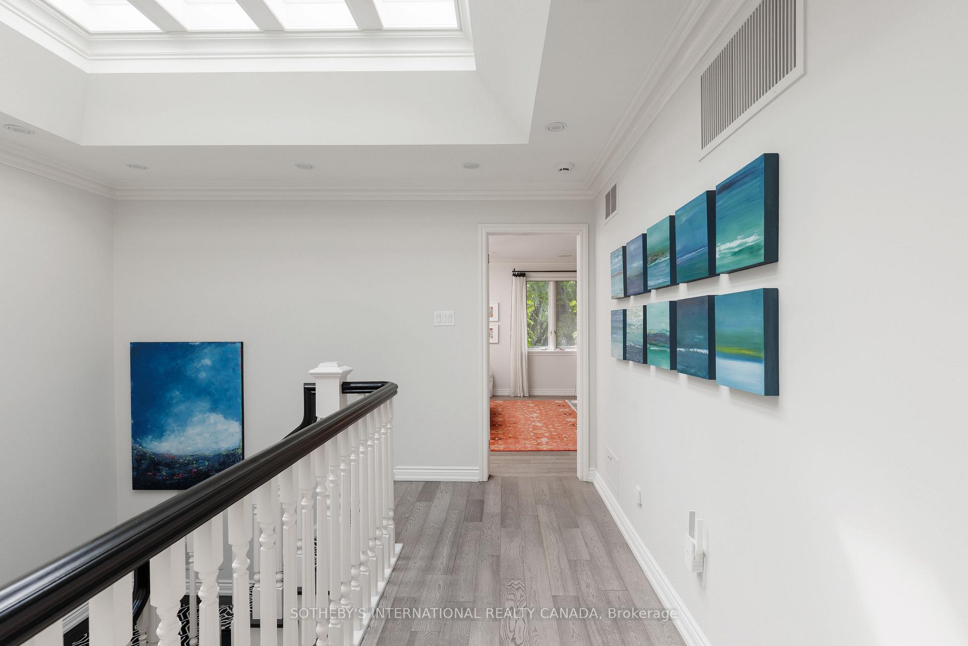 Photo 17 of 18A Deer Park Crescent, Toronto, Yonge-St. Clair — HOMEH