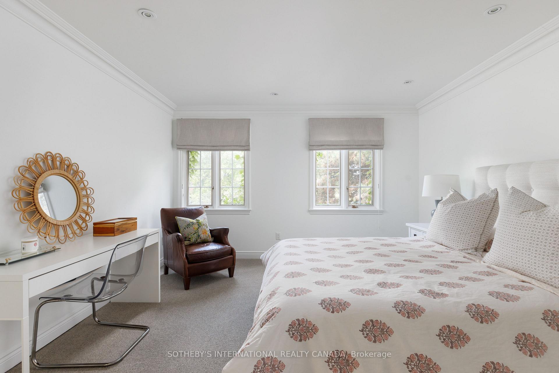 Photo 27 of 18A Deer Park Crescent, Toronto, Yonge-St. Clair — HOMEH