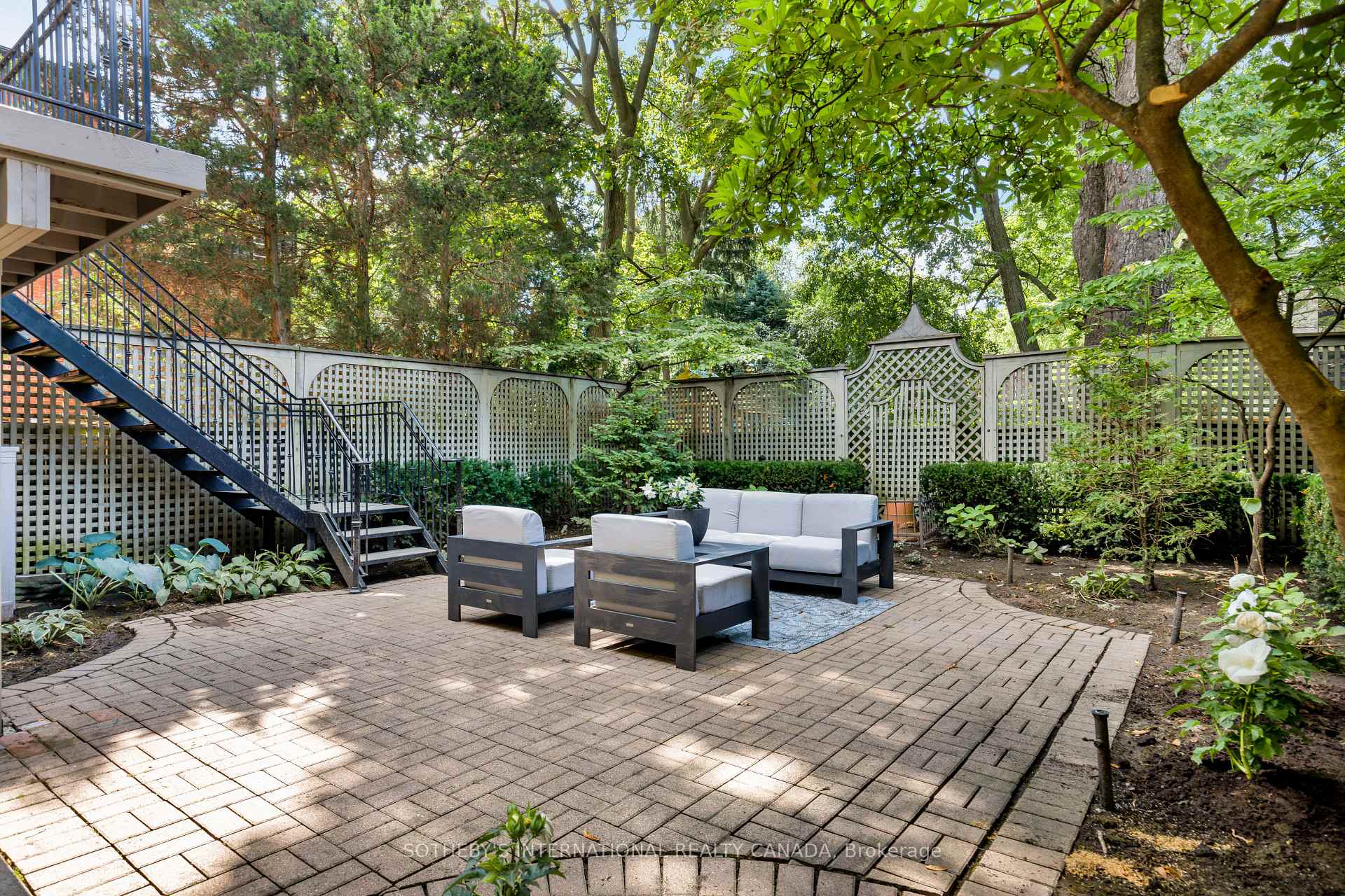 Photo 35 of 18A Deer Park Crescent, Toronto, Yonge-St. Clair — HOMEH