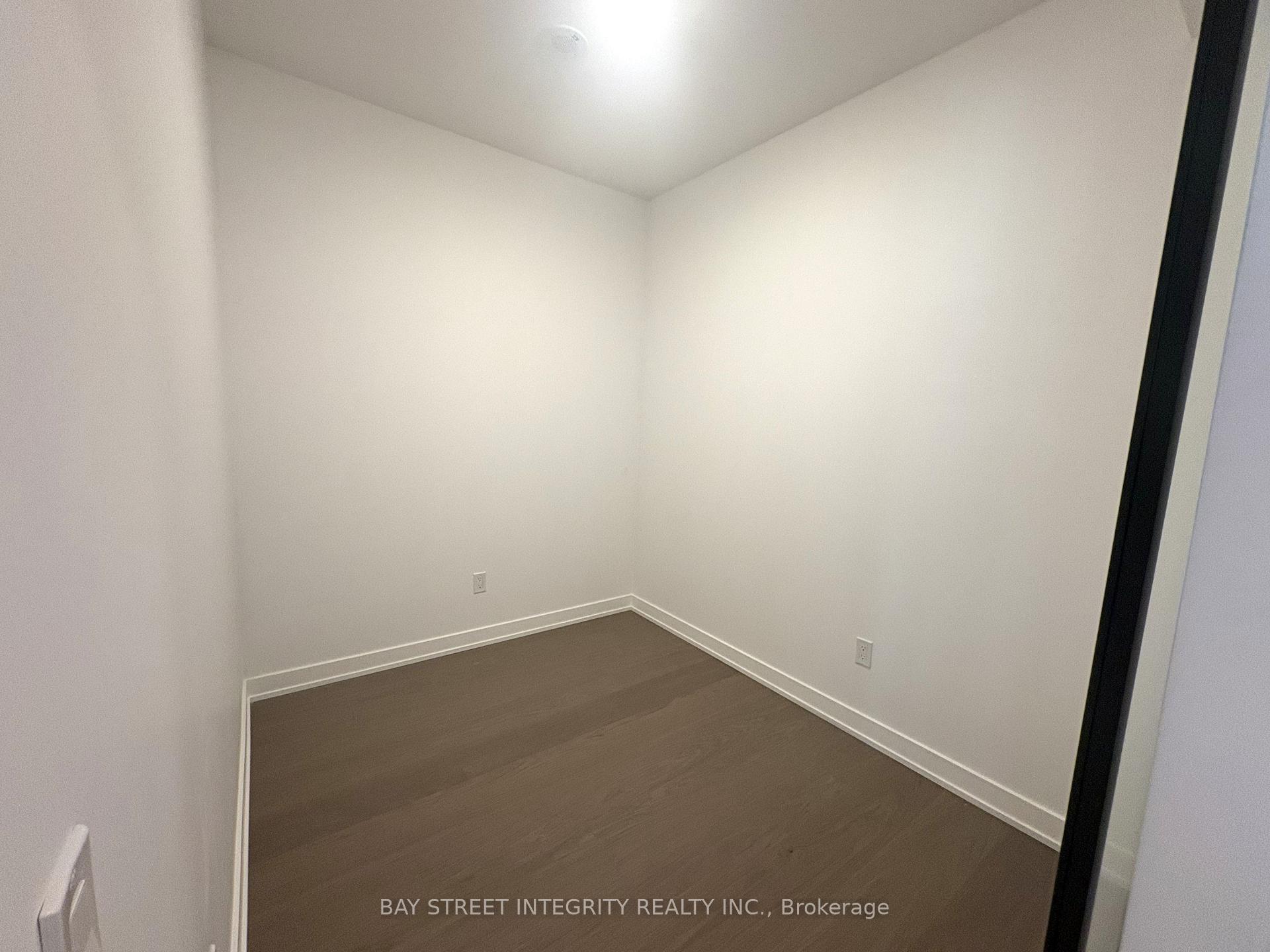 Photo 13 of Unit 1005, 91 Montclair Avenue, Toronto, Forest Hill South — HOMEH