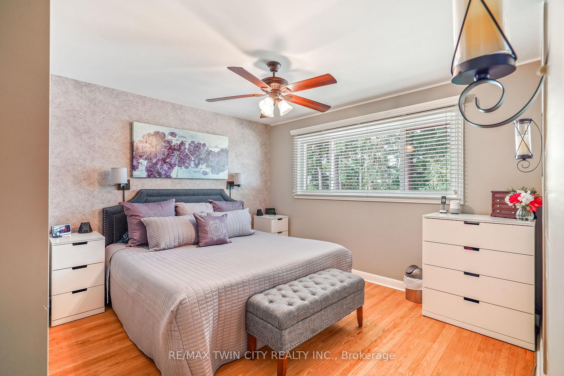 Photo 17 of 10 Brier Crescent, Brantford, Greenbrier — HOMEH