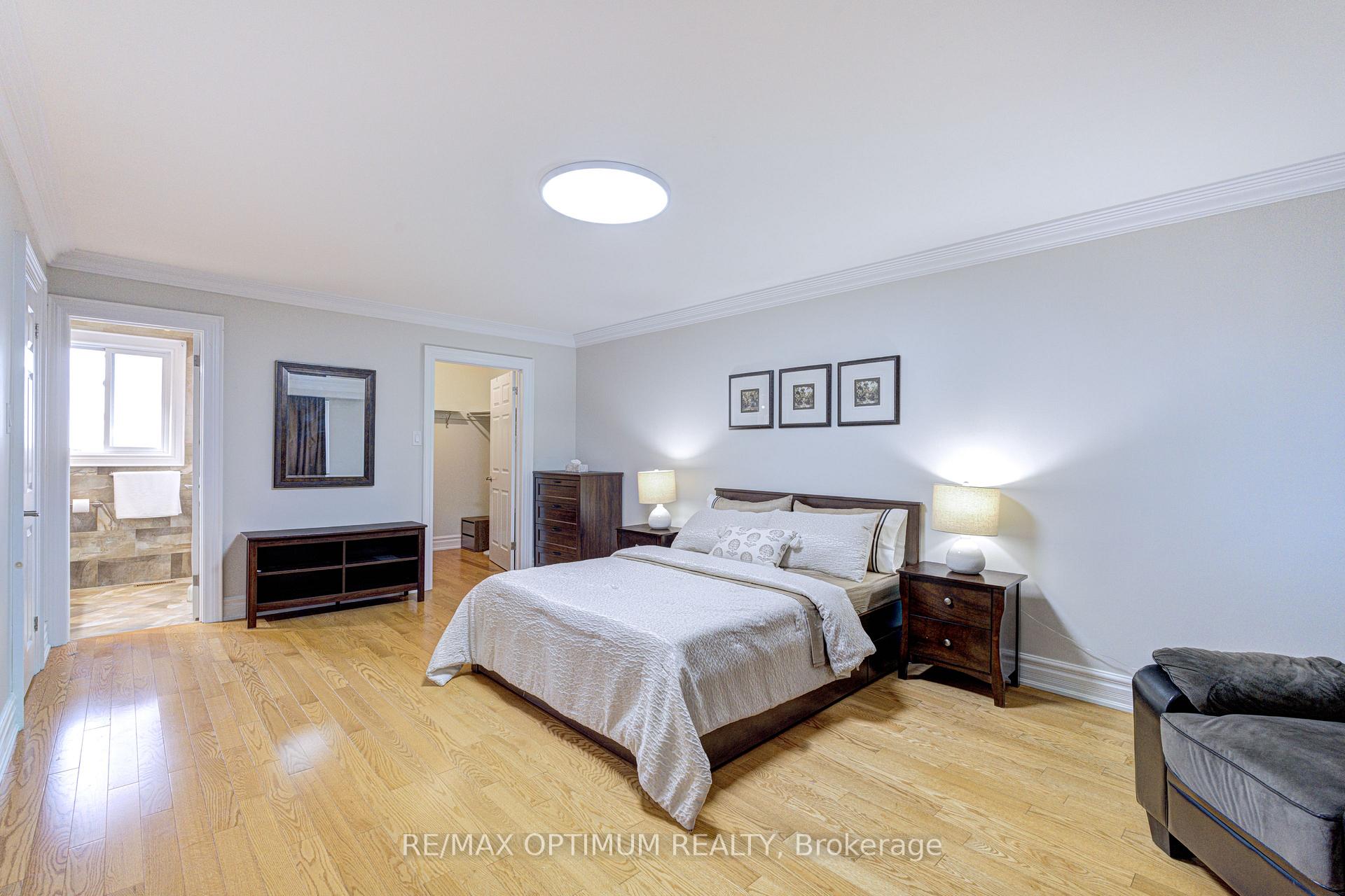 Photo 23 of 2498 Privet Crescent, Mississauga, Cooksville — HOMEH