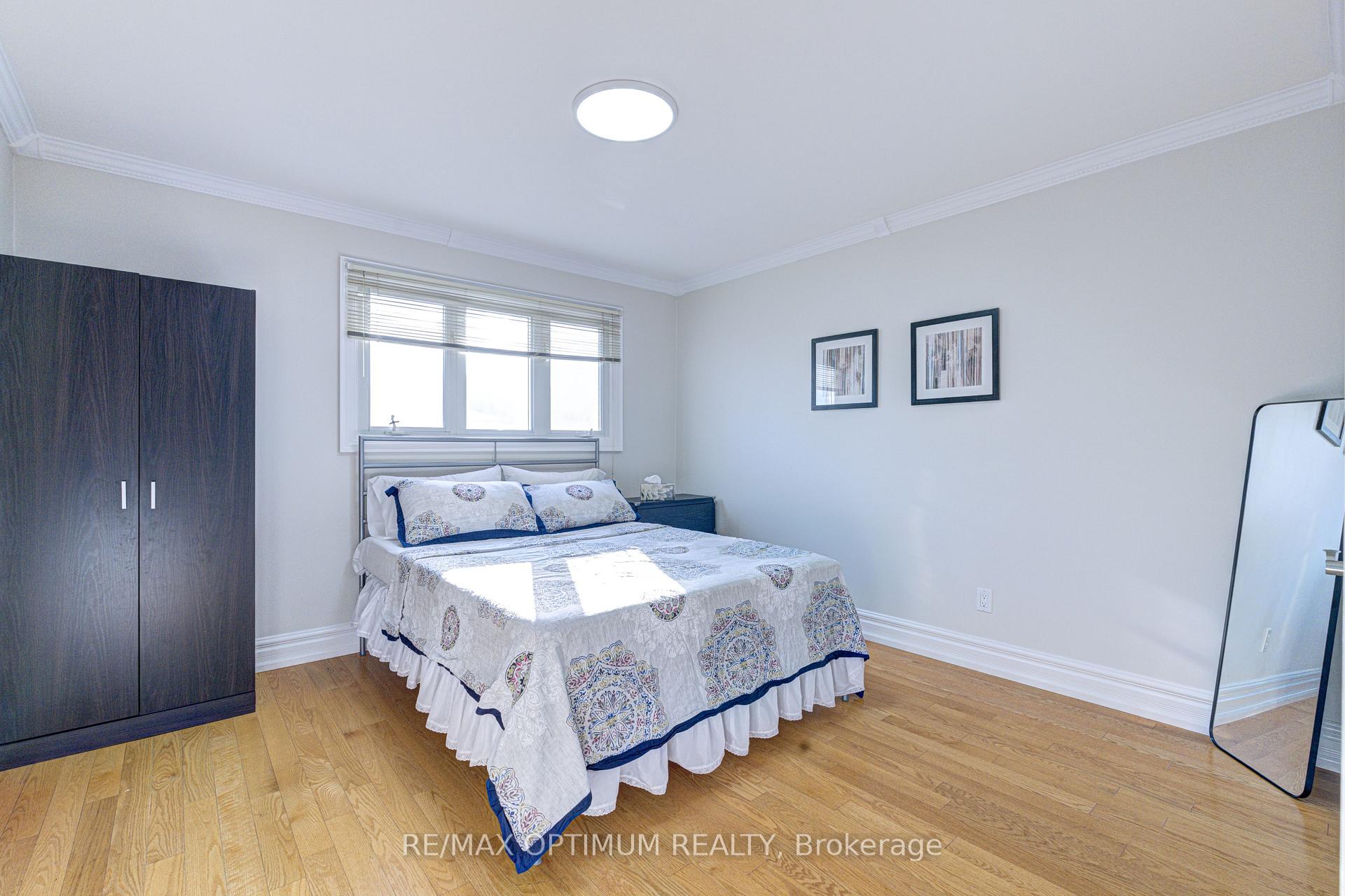 Photo 26 of 2498 Privet Crescent, Mississauga, Cooksville — HOMEH