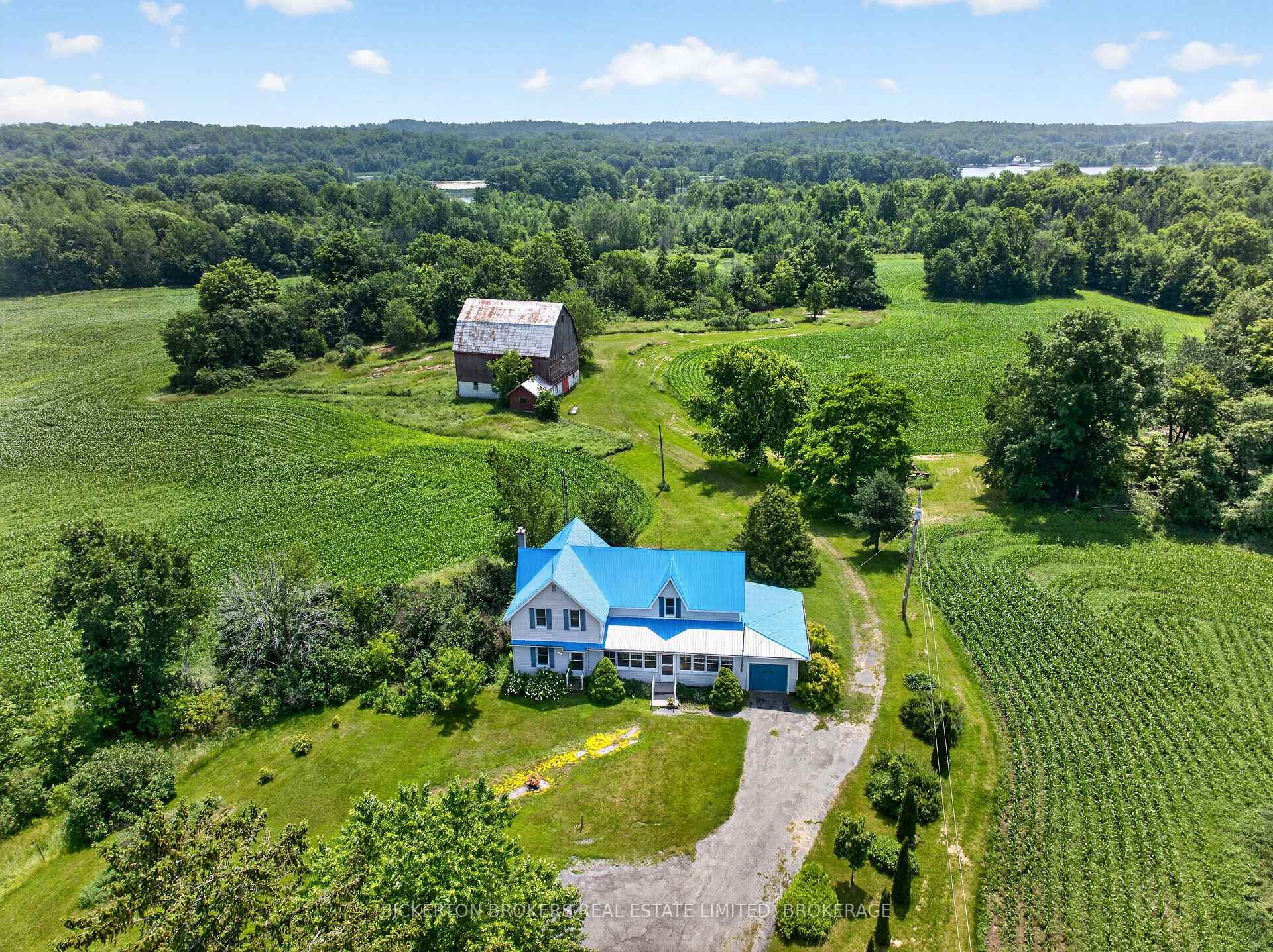 Photo 5 of 1497 Sunbury Road, Frontenac, Frontenac South — HOMEH