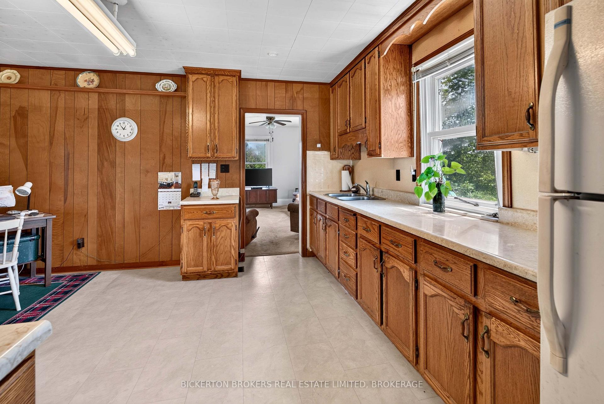 Photo 12 of 1497 Sunbury Road, Frontenac, Frontenac South — HOMEH