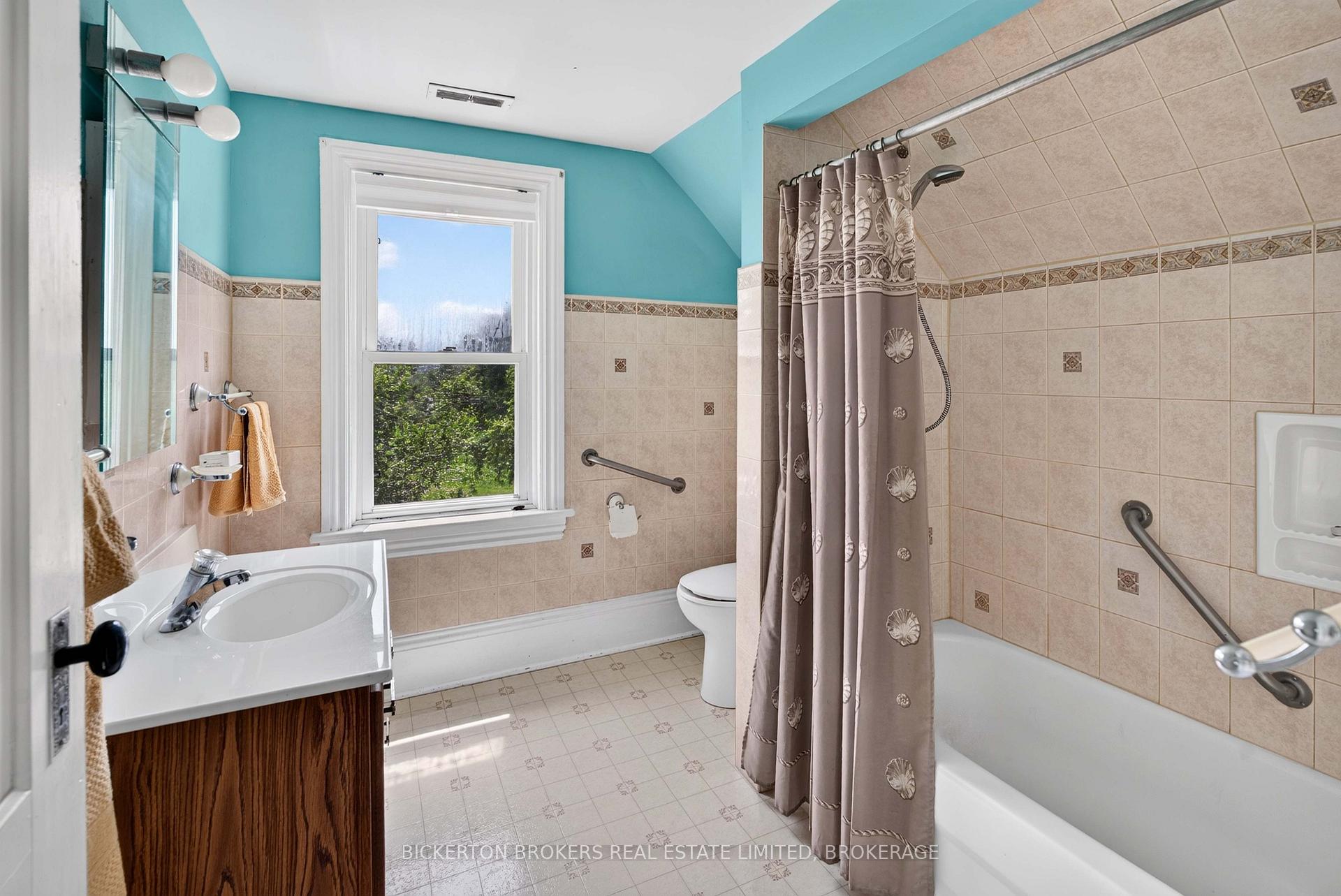 Photo 25 of 1497 Sunbury Road, Frontenac, Frontenac South — HOMEH