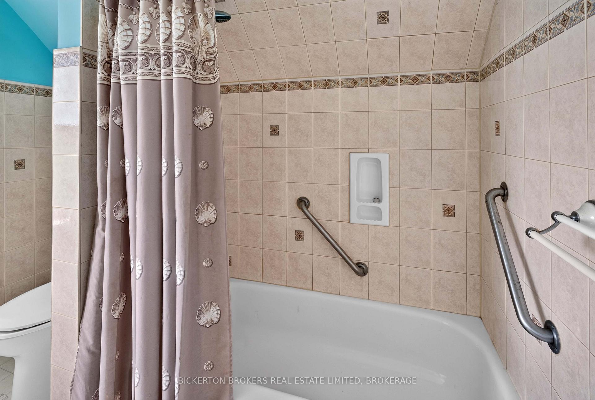 Photo 27 of 1497 Sunbury Road, Frontenac, Frontenac South — HOMEH
