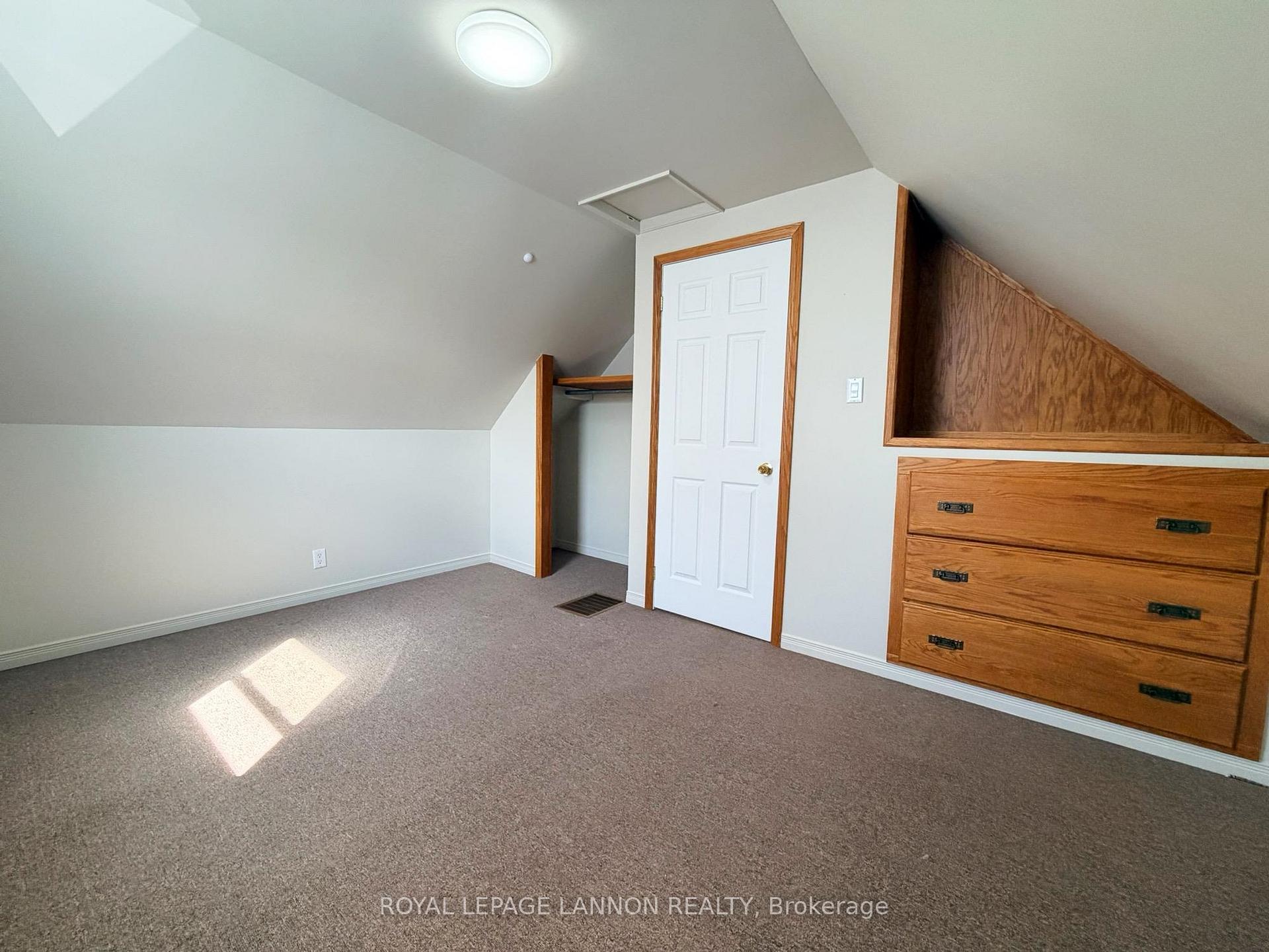 Photo 11 of 713 First Street W, Greenstone, TB-62 — HOMEH